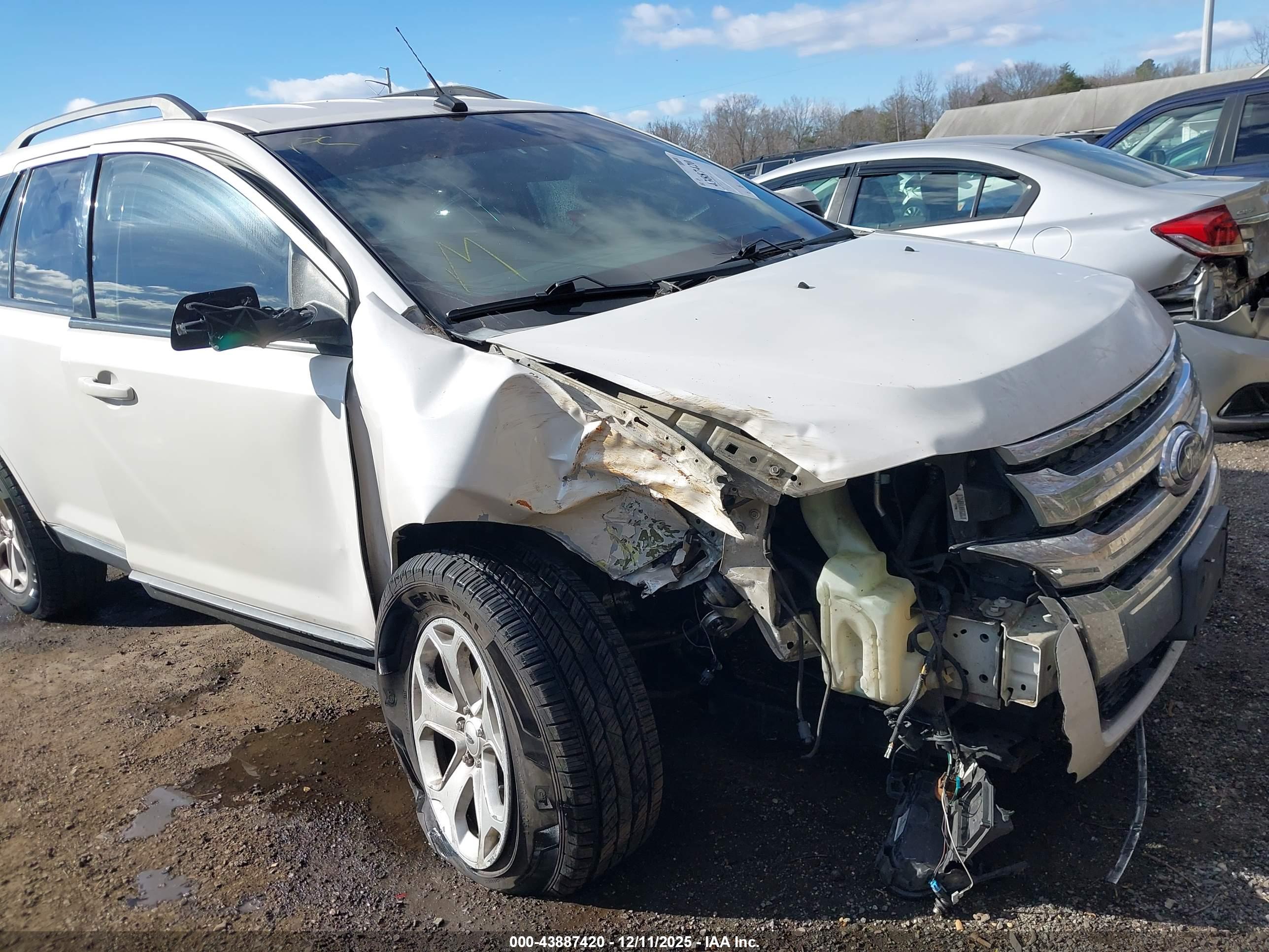 FORD EDGE image 6