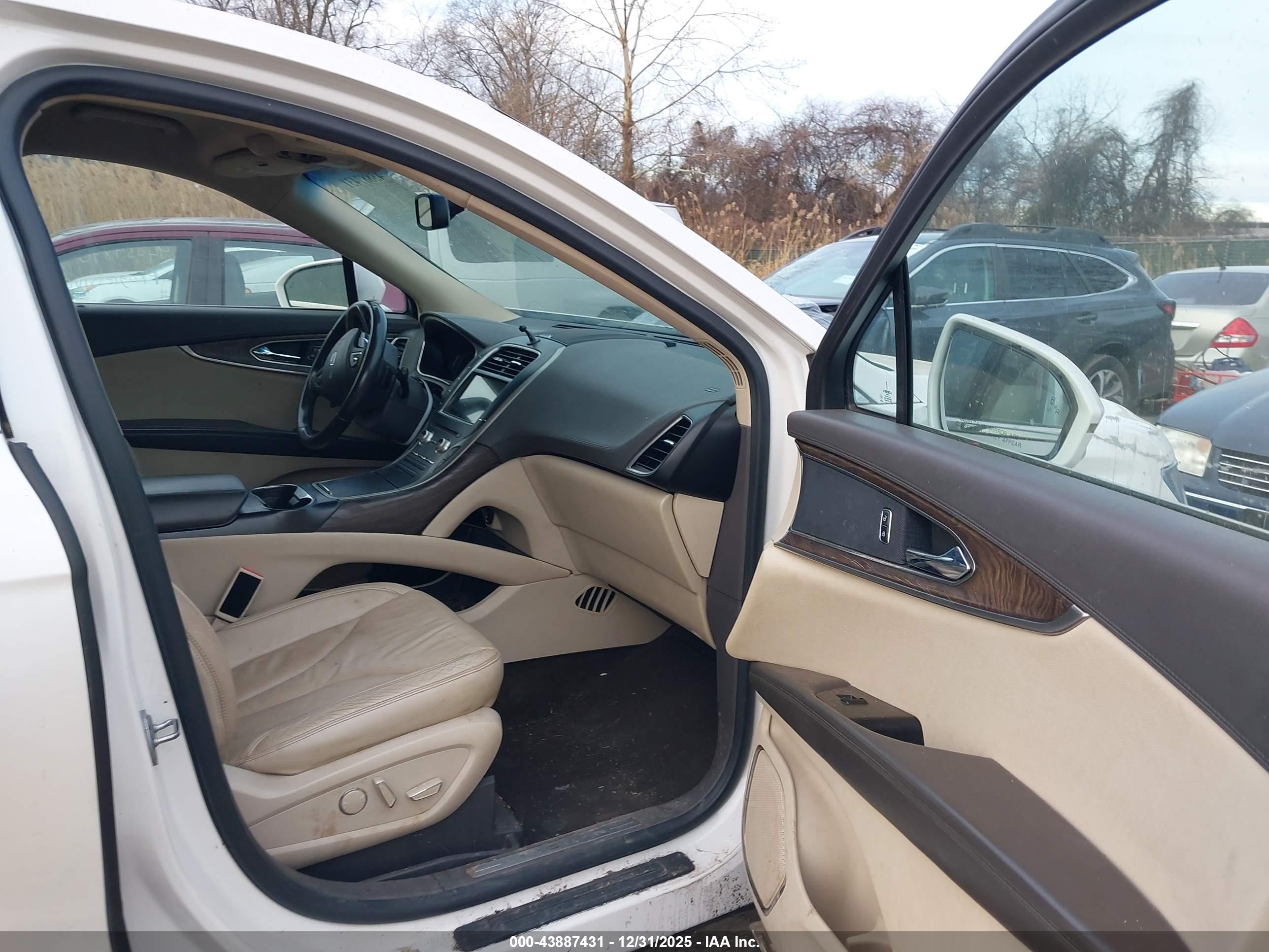 LINCOLN MKX image 5