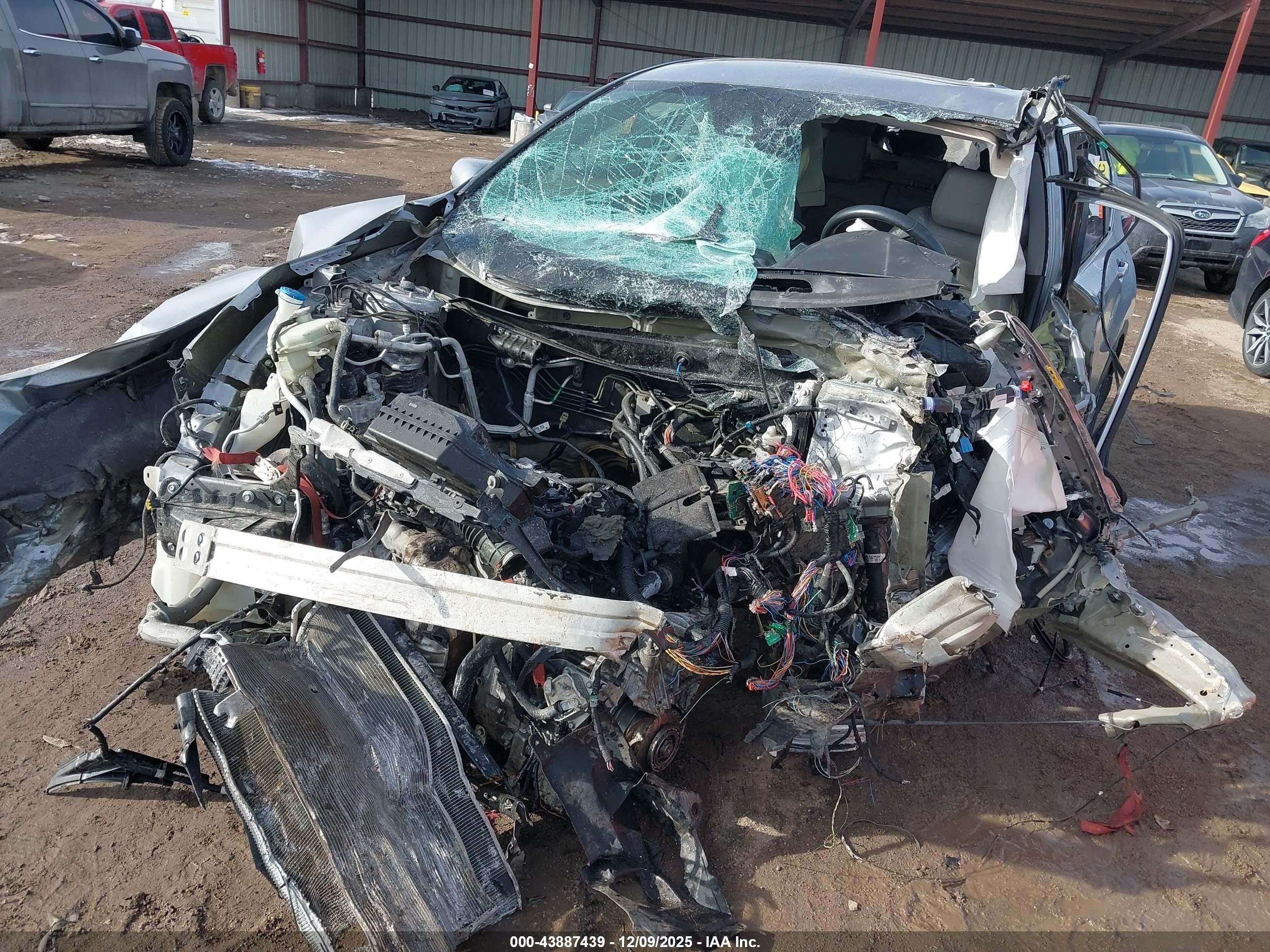 HONDA CR-V image 6
