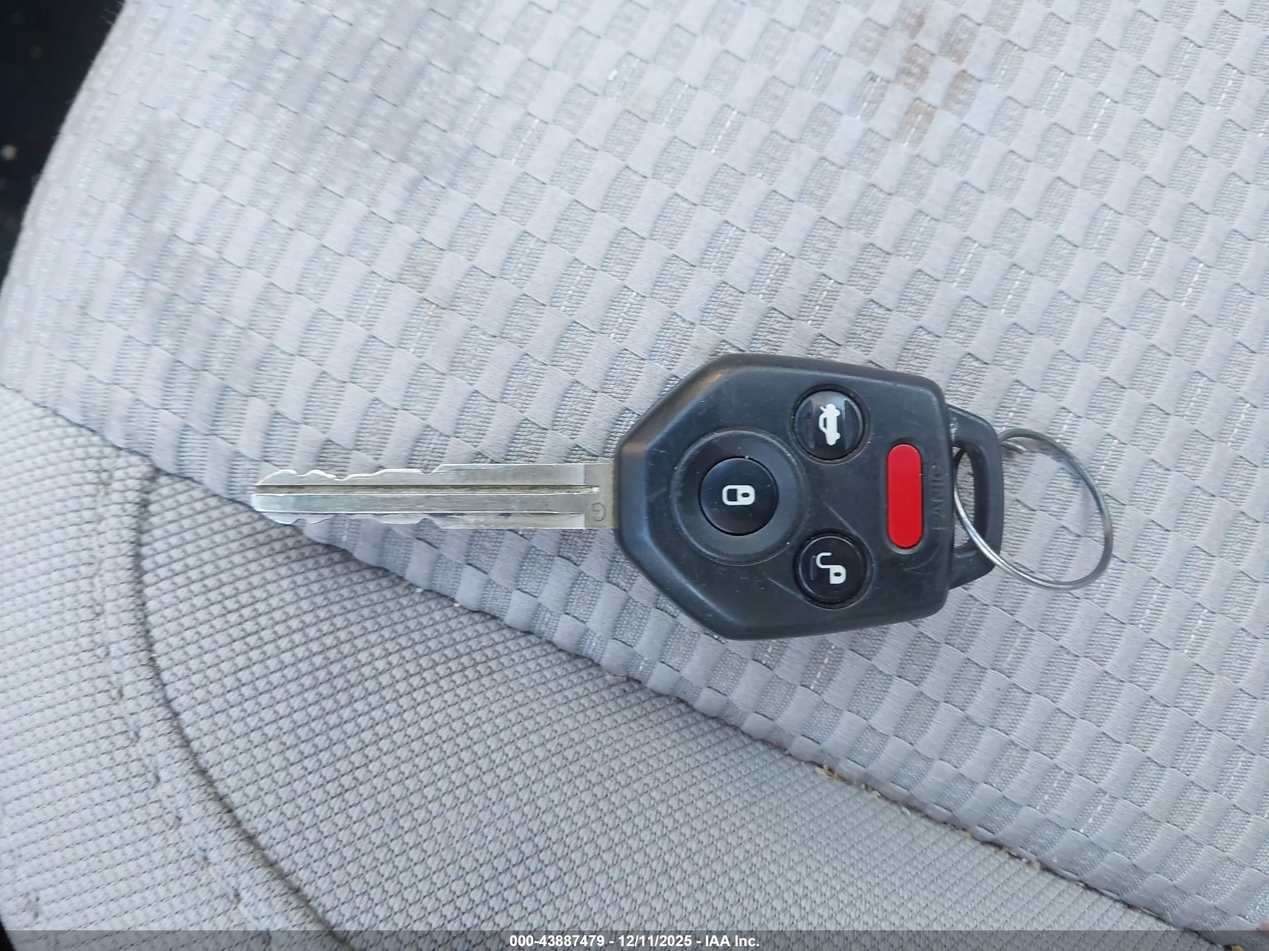 SUBARU FORESTER image 11
