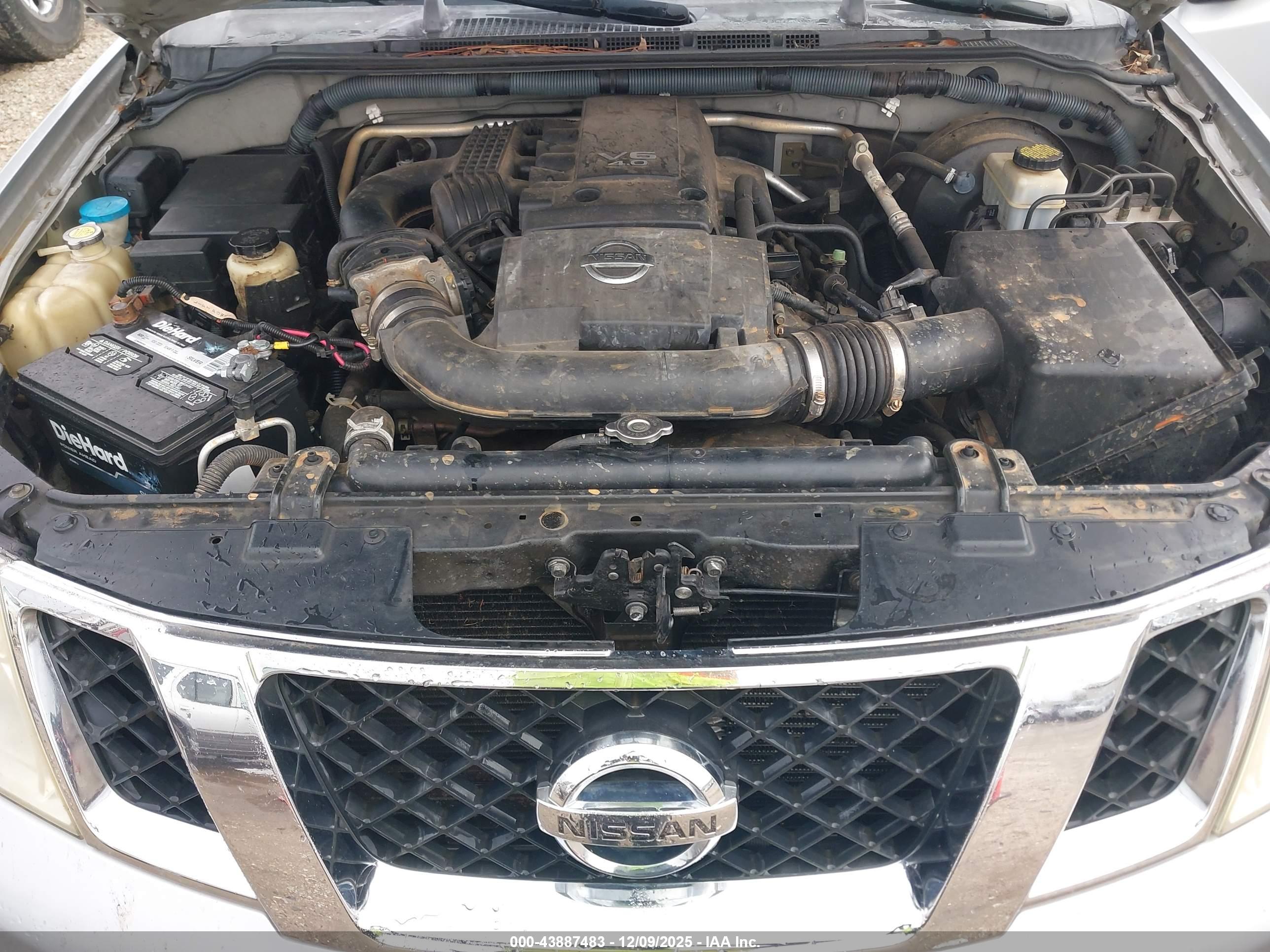 NISSAN PATHFINDER image 10