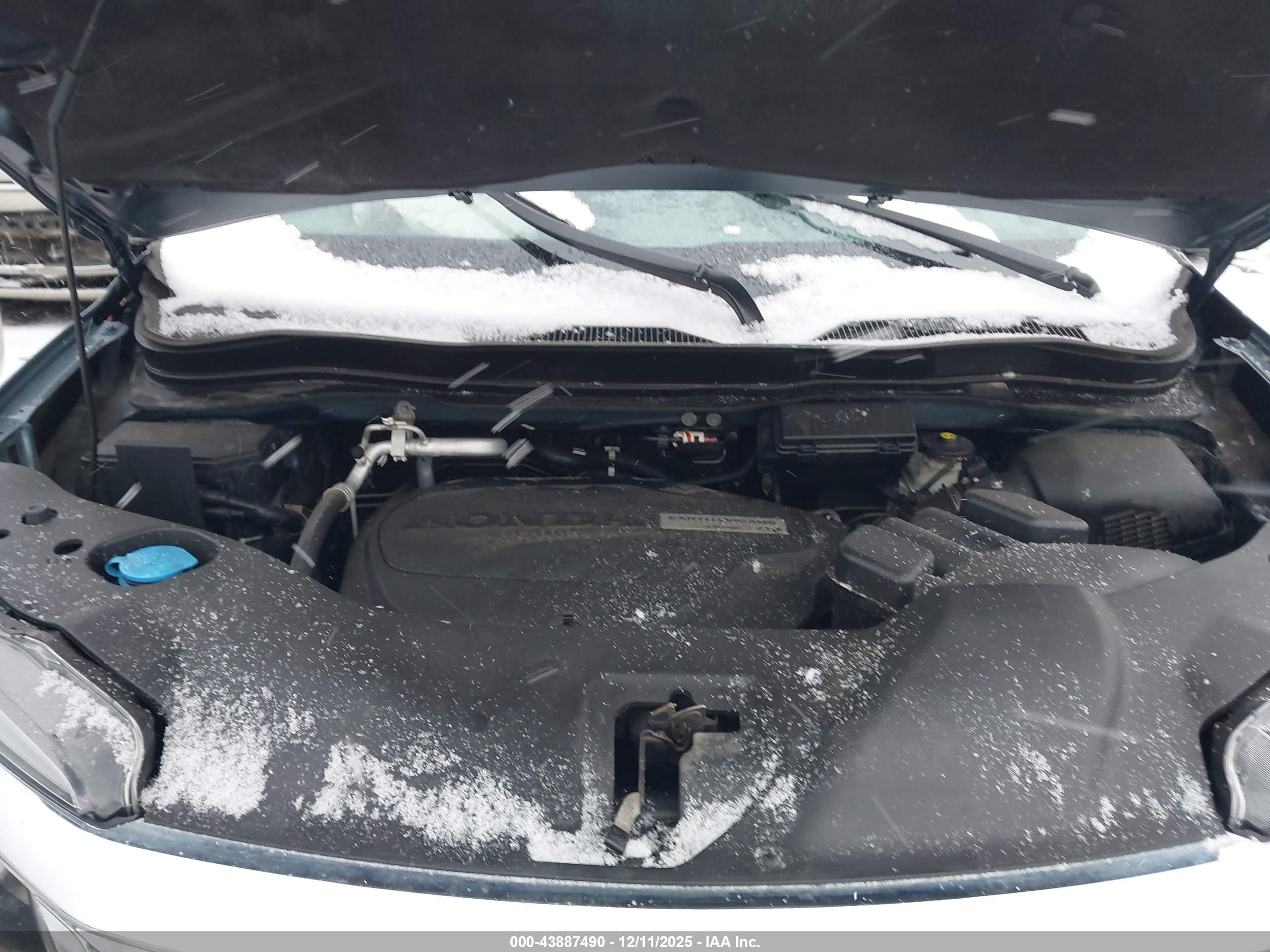 HONDA PILOT image 10
