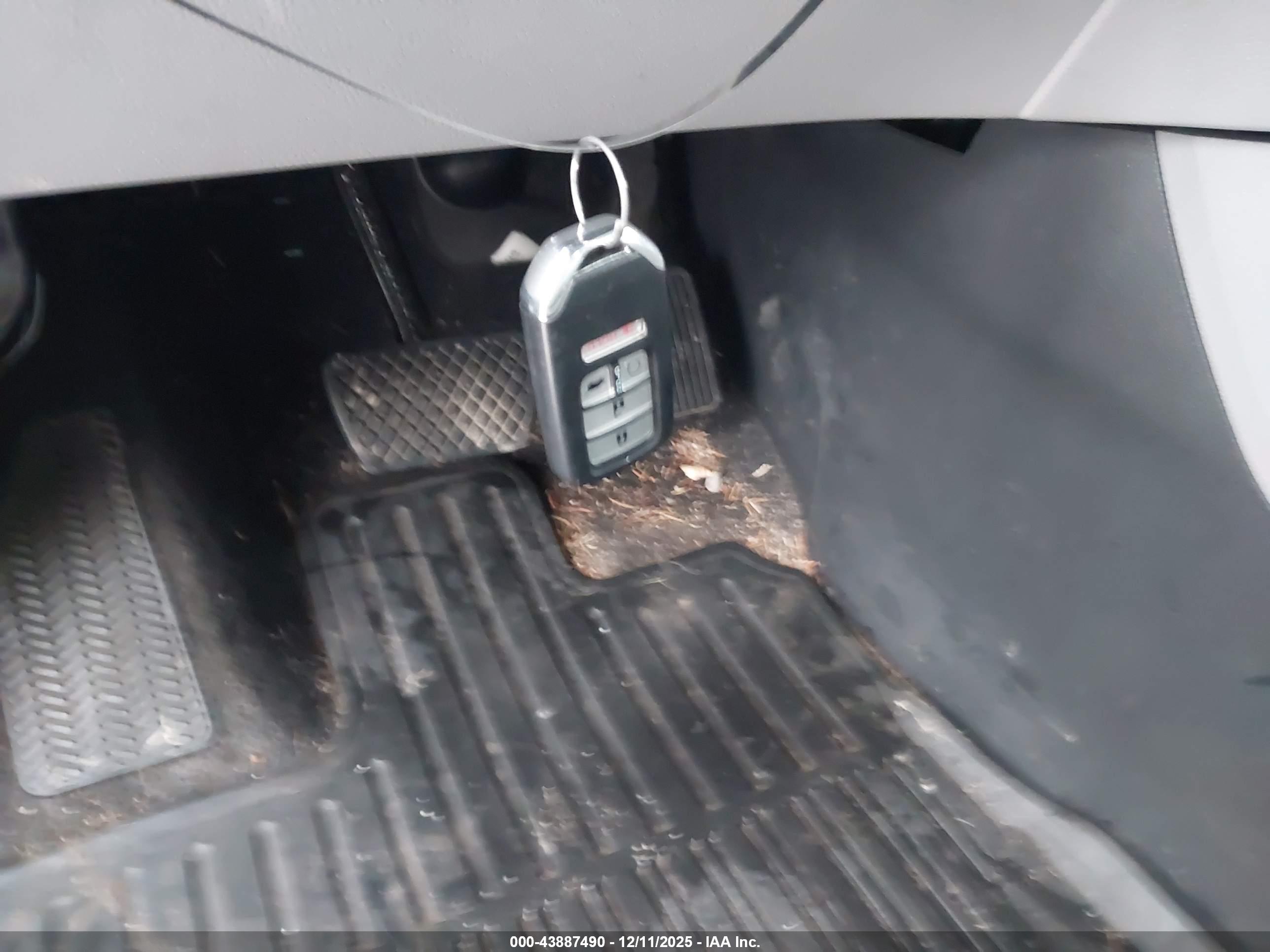 HONDA PILOT image 11