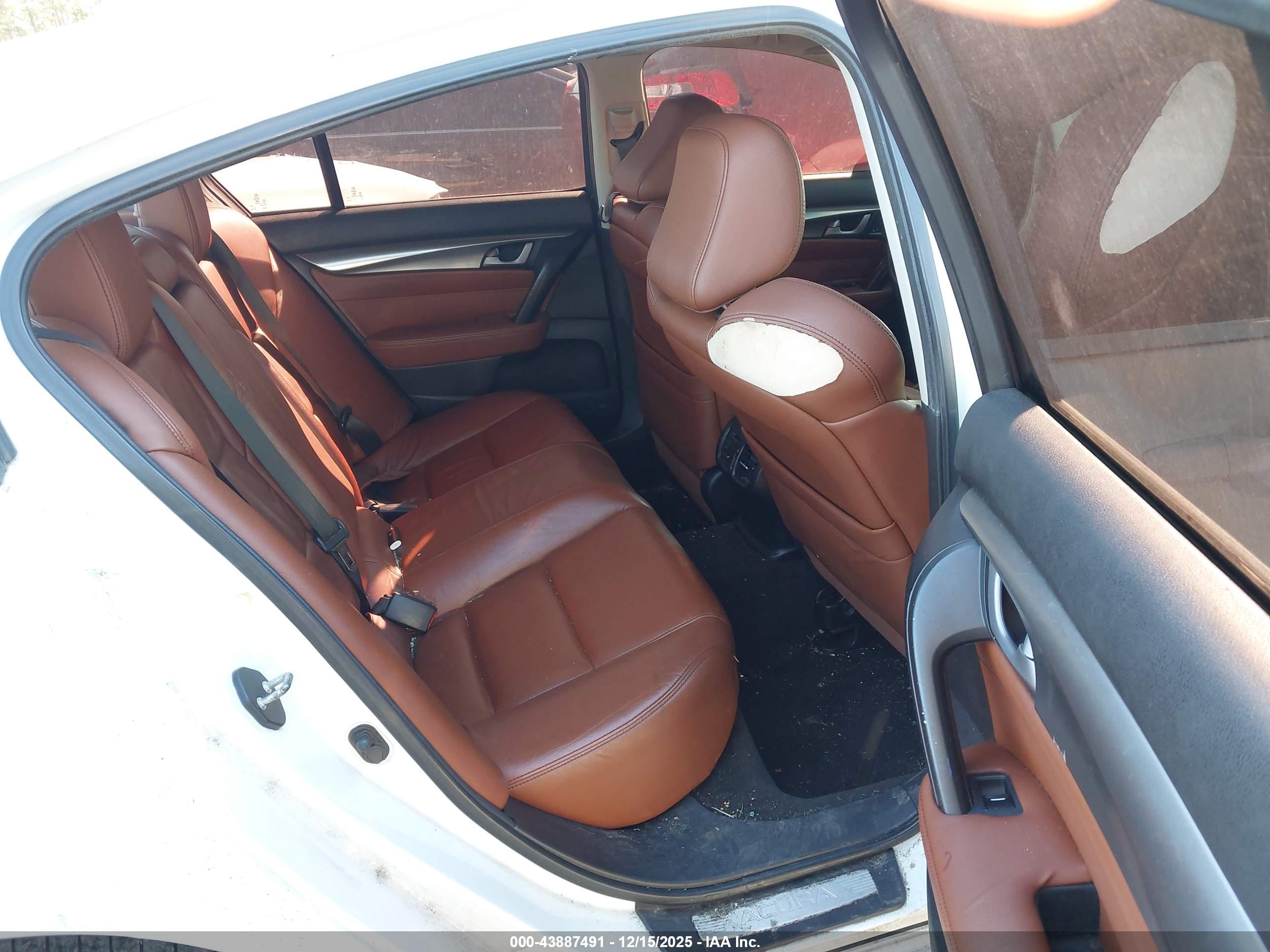 ACURA TL image 8