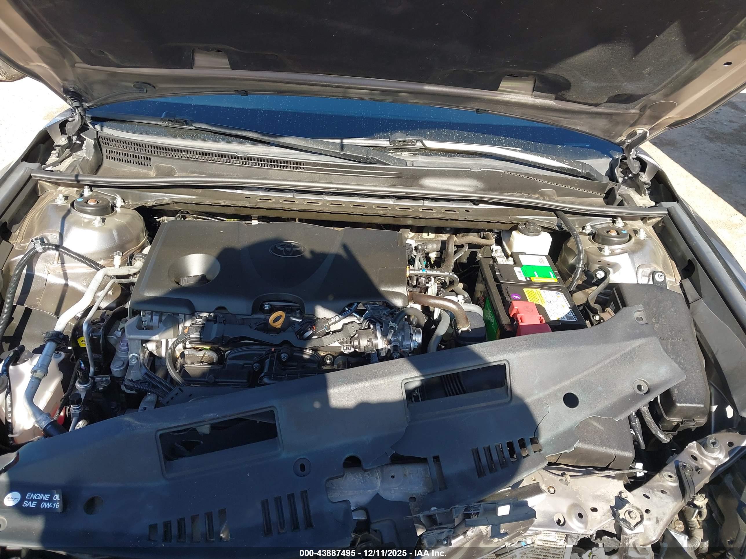 TOYOTA CAMRY image 10