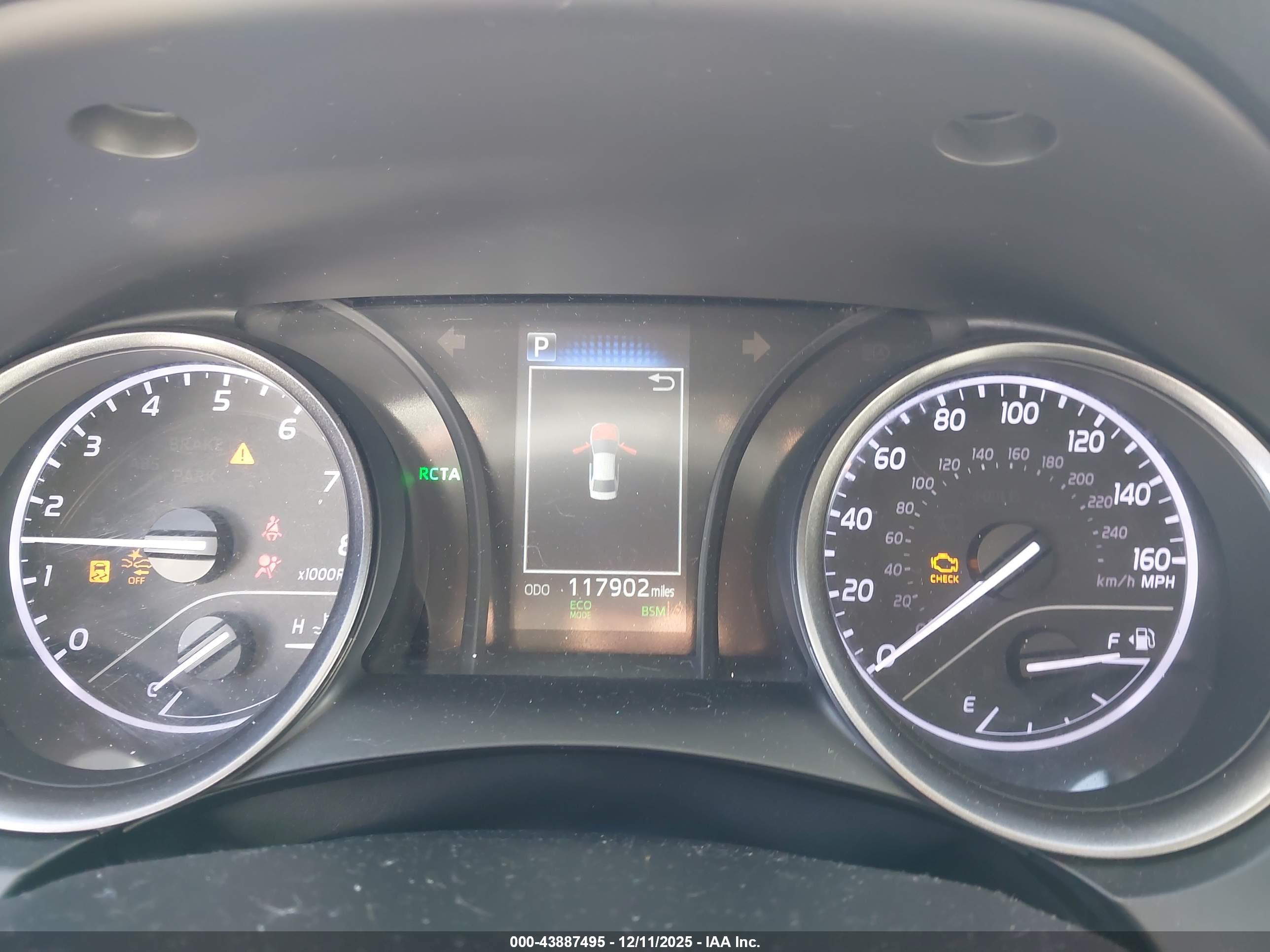 TOYOTA CAMRY image 7