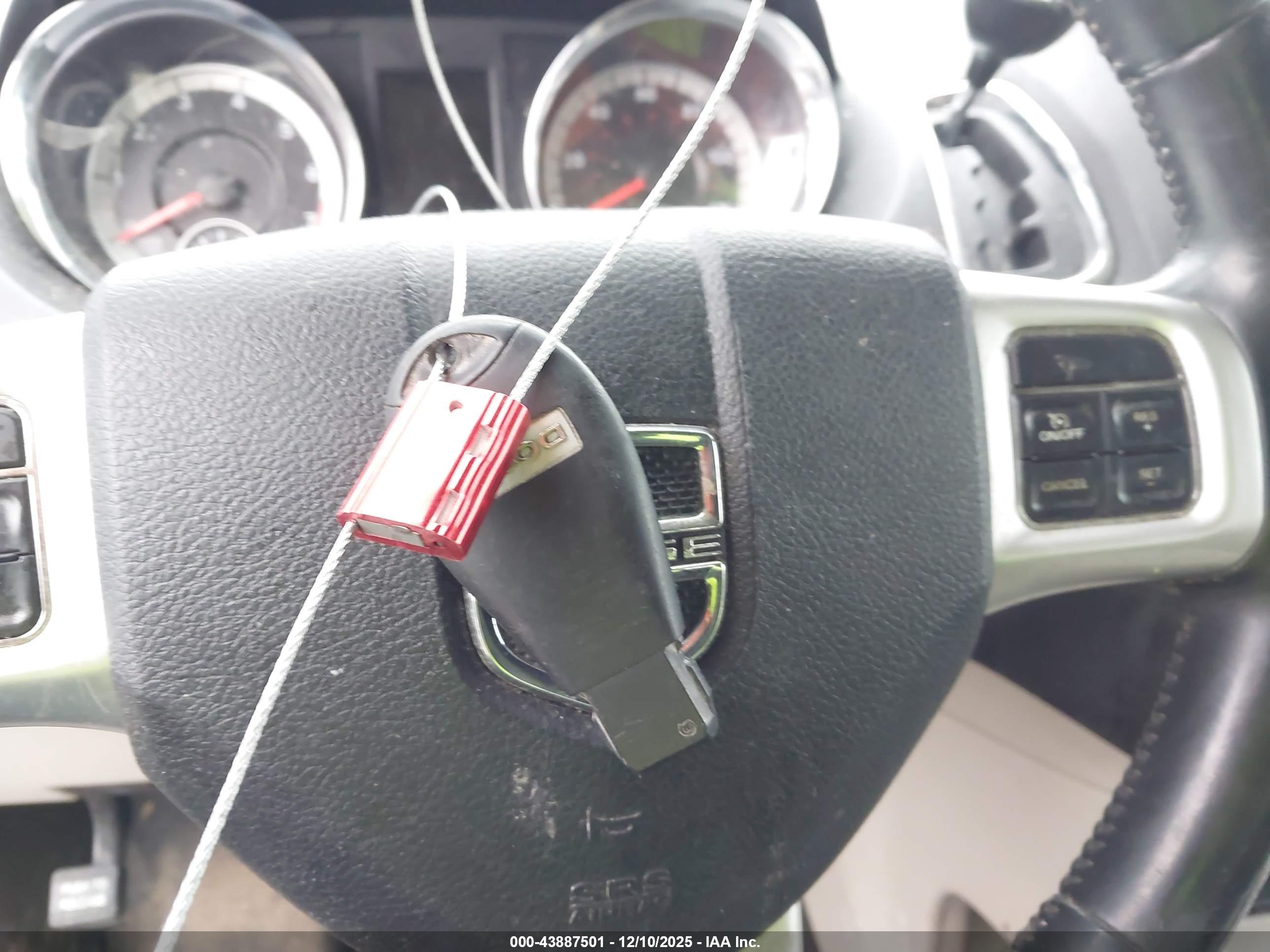 DODGE GRAND image 11