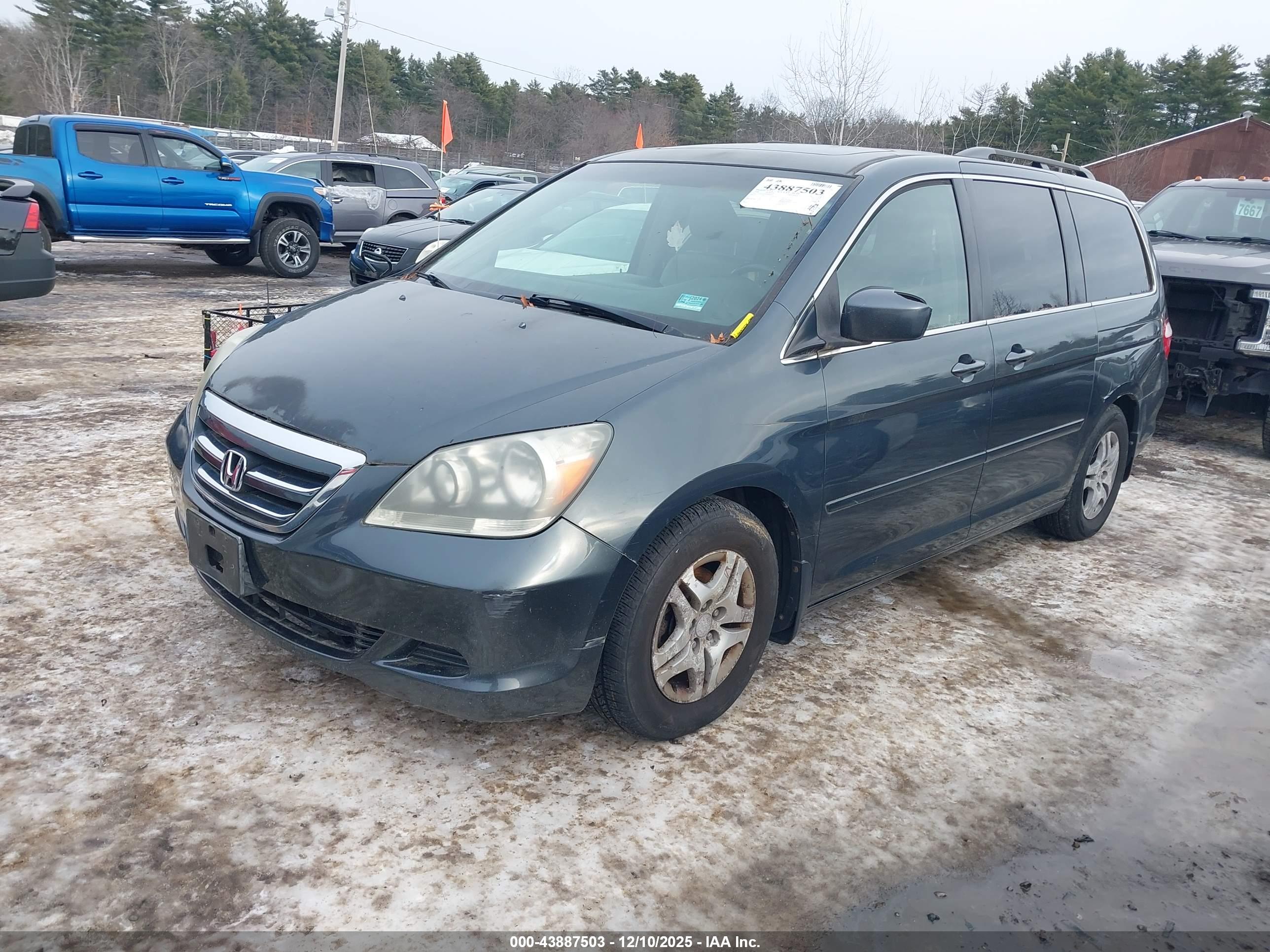 HONDA ODYSSEY image 2