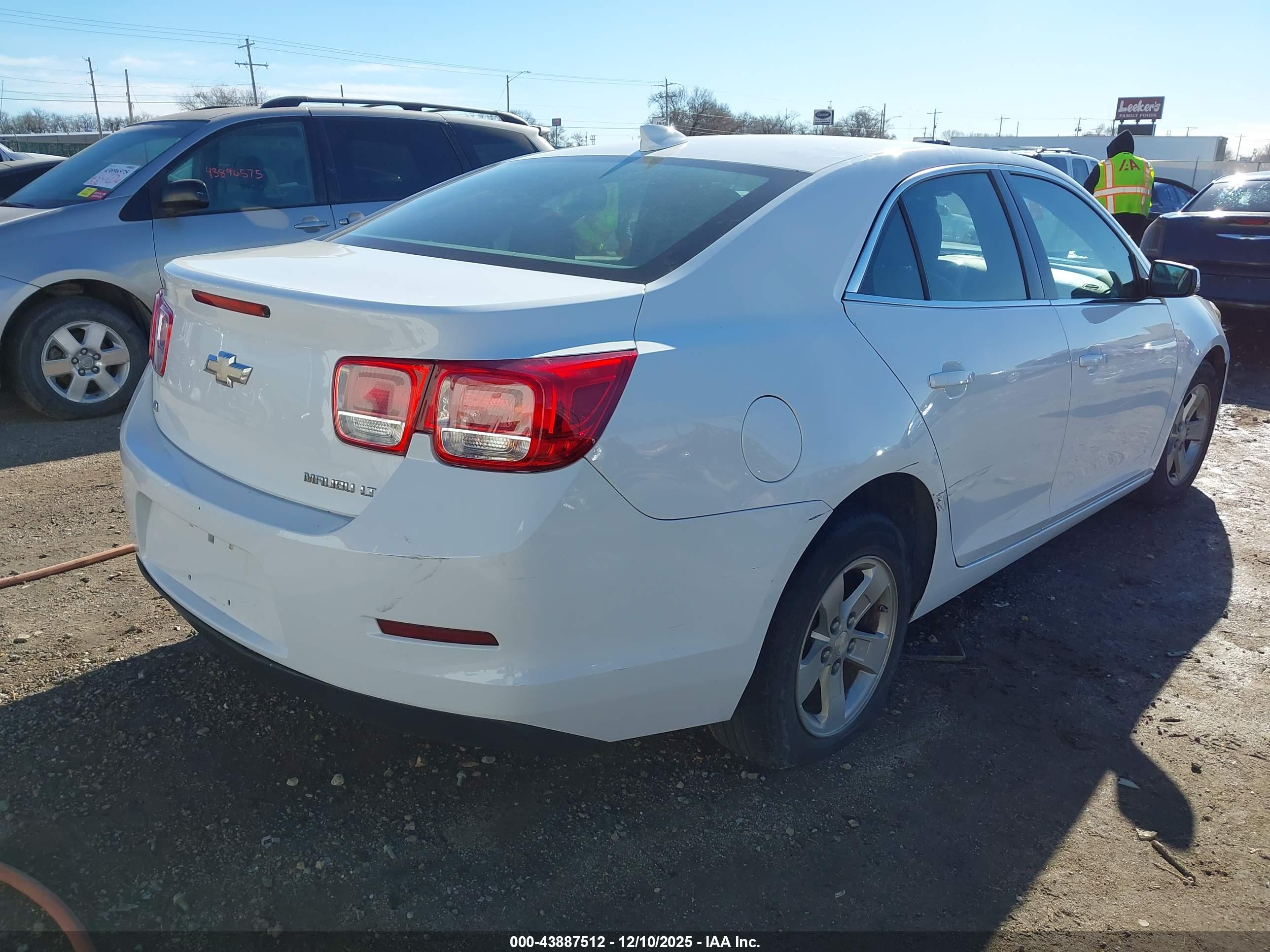 CHEVROLET MALIBU image 4