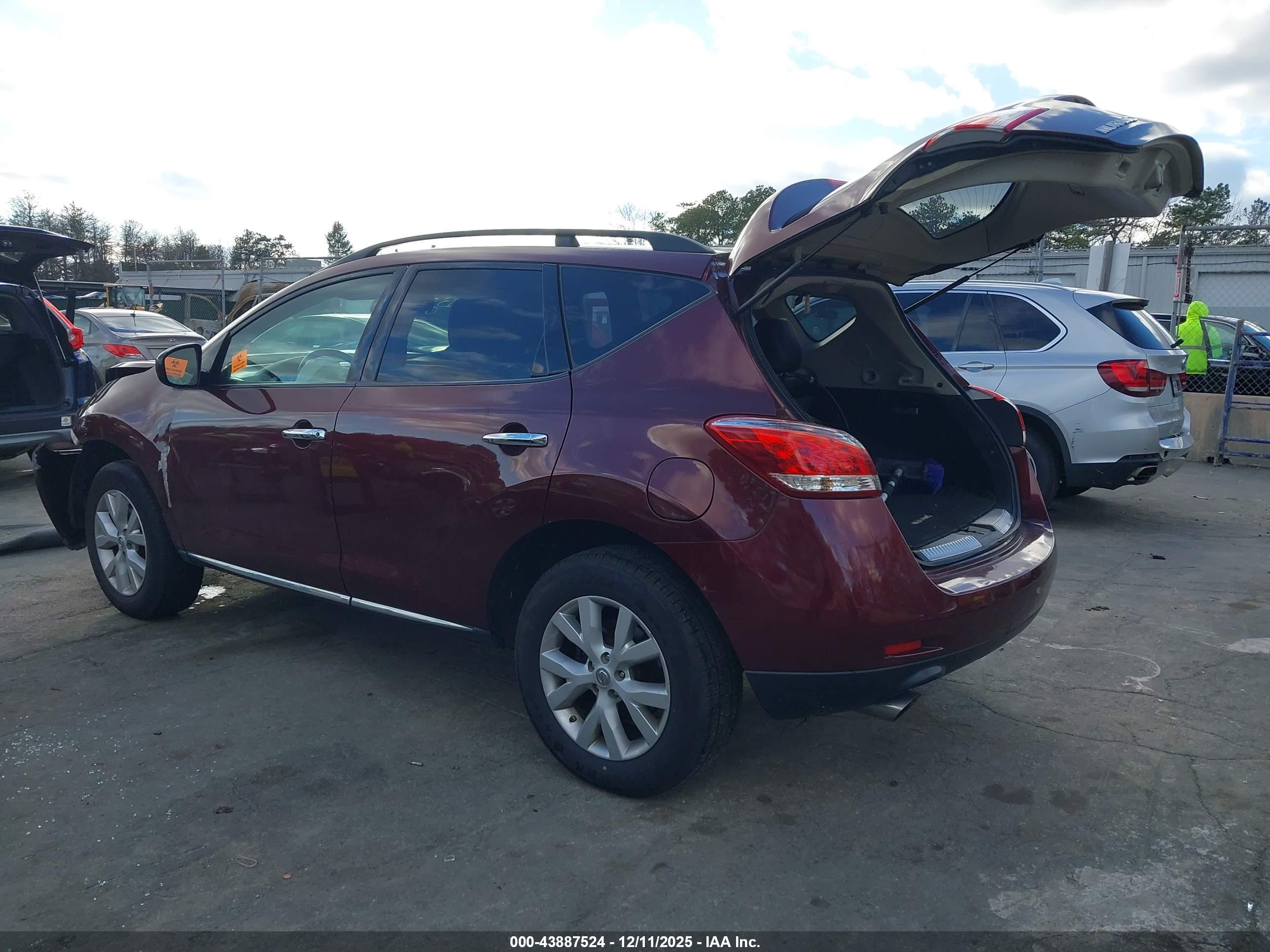 NISSAN MURANO image 3