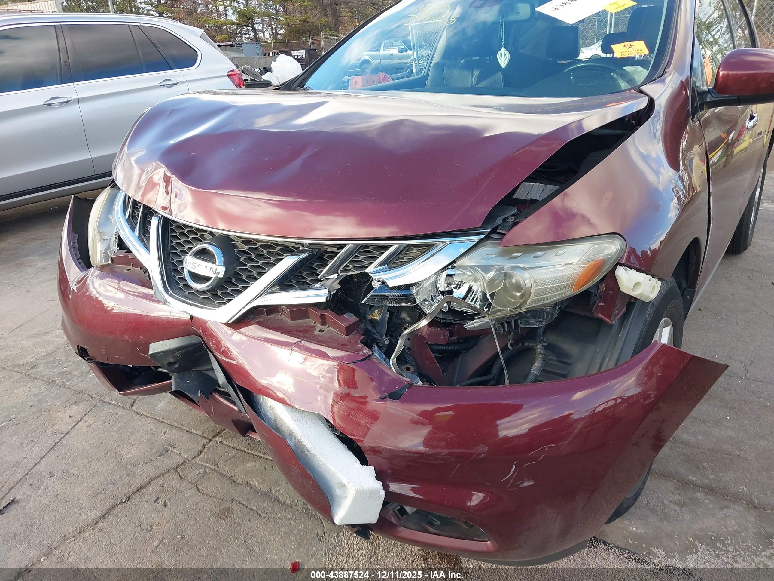 NISSAN MURANO image 6