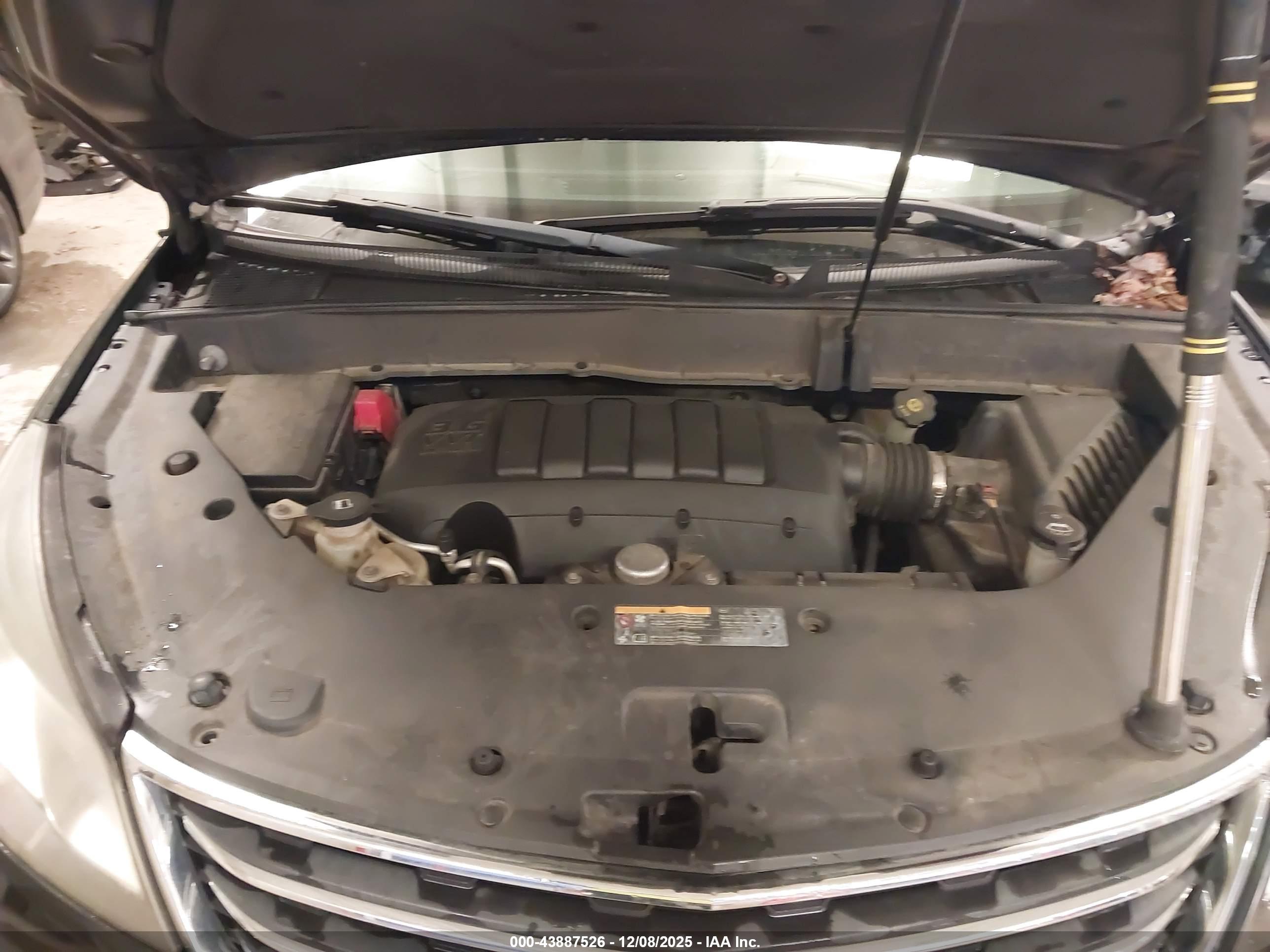 CHEVROLET TRAVERSE image 10