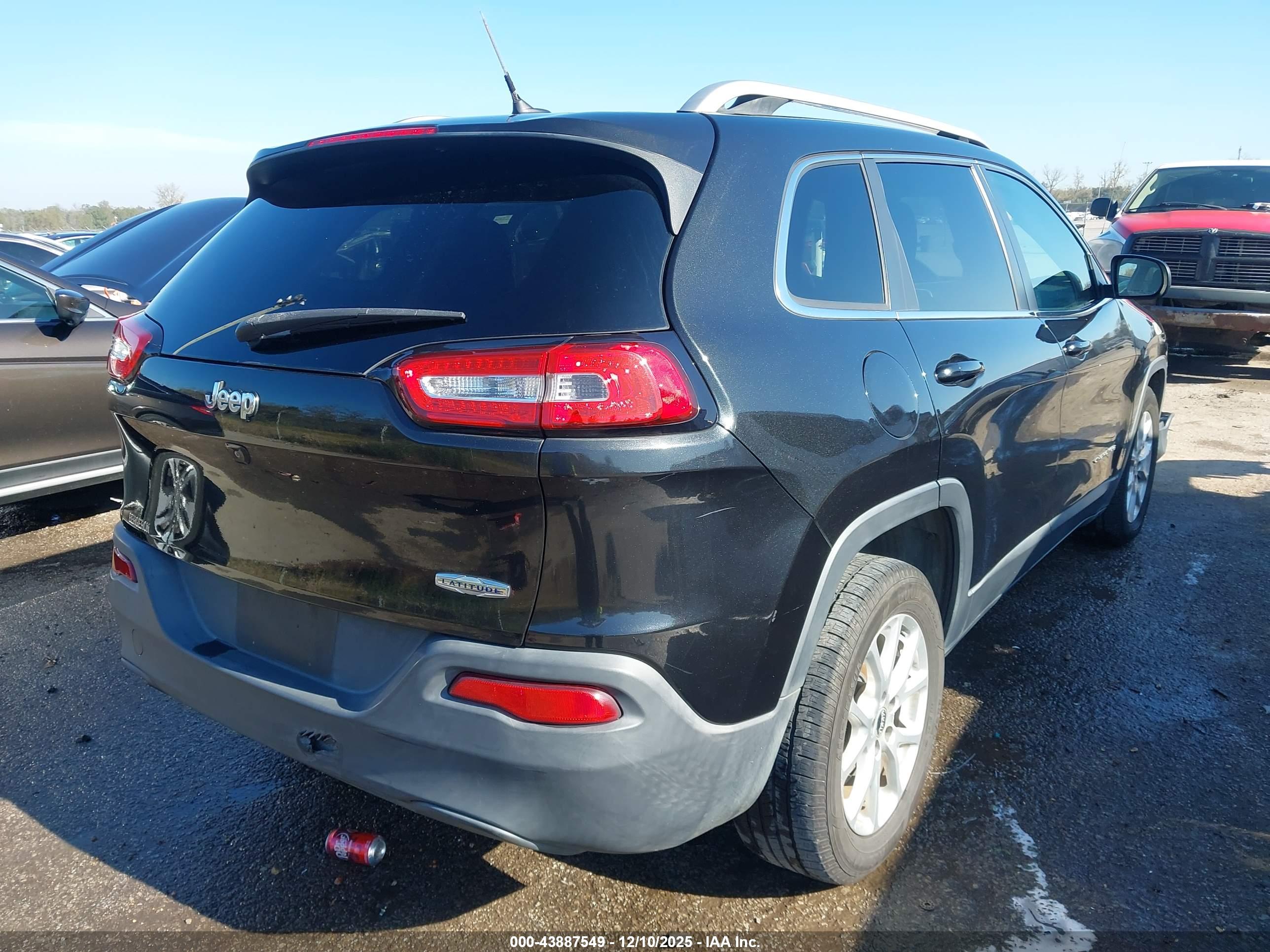 JEEP CHEROKEE image 4