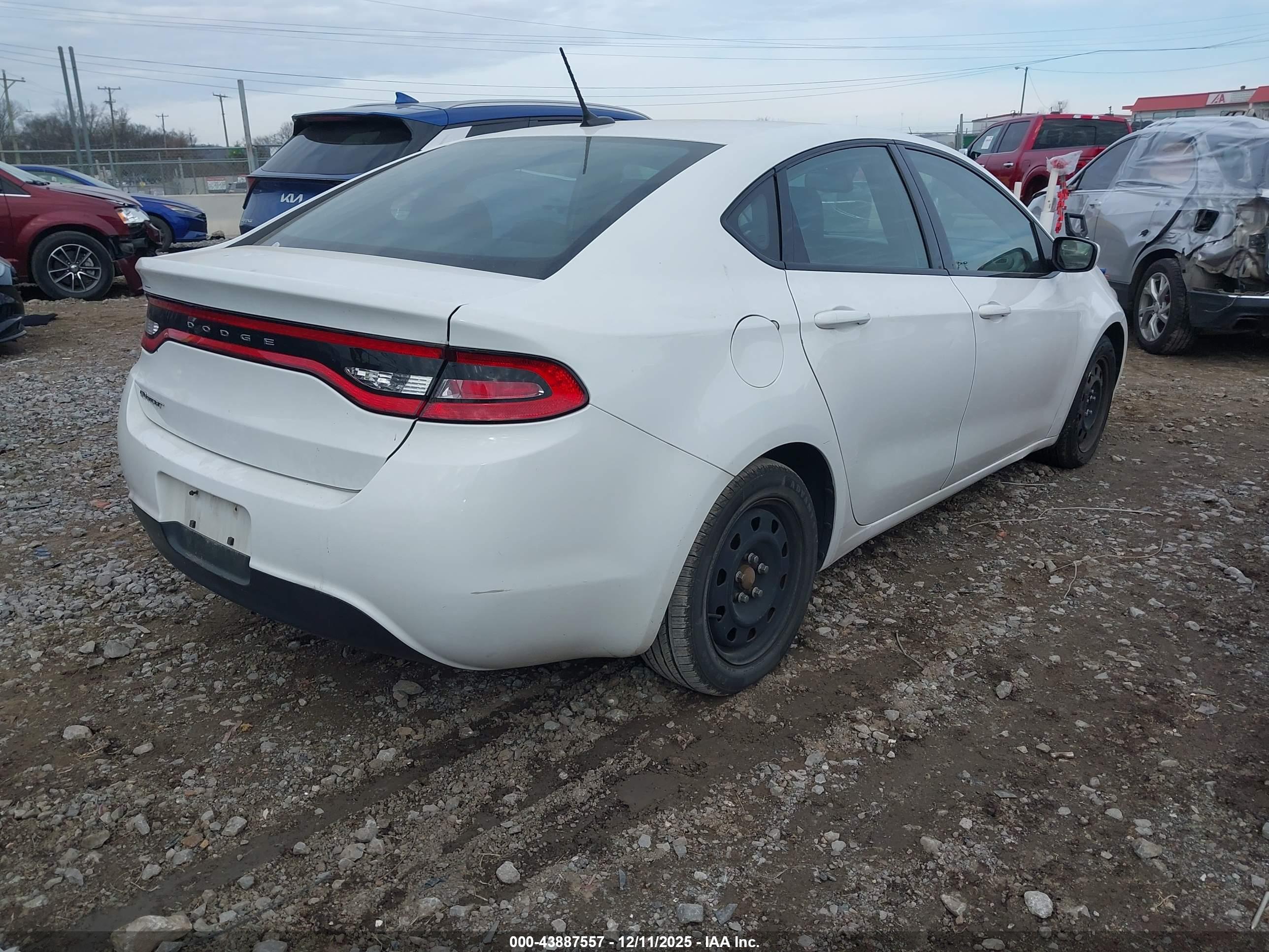 DODGE DART image 4