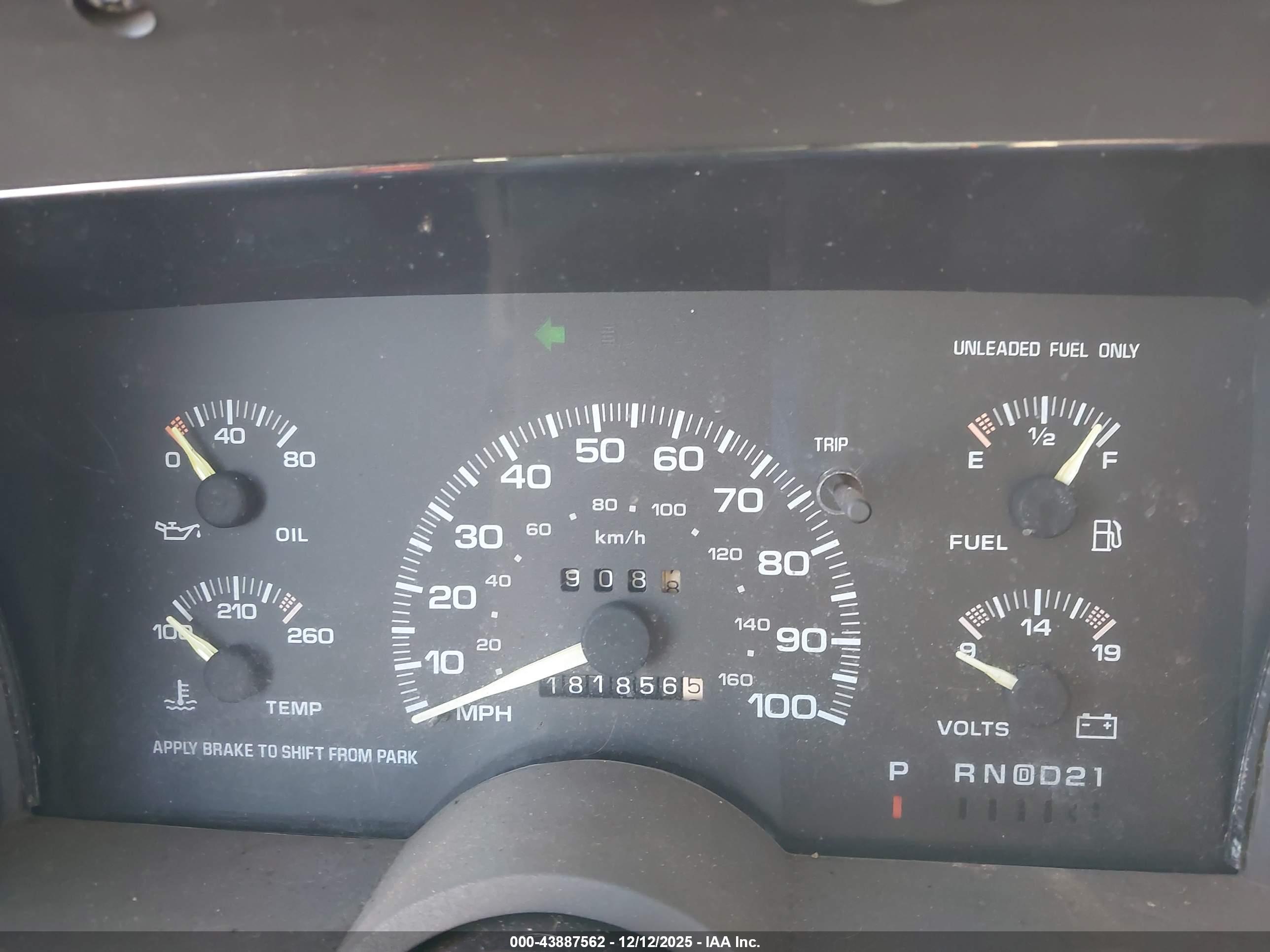 GMC SAFARI image 7