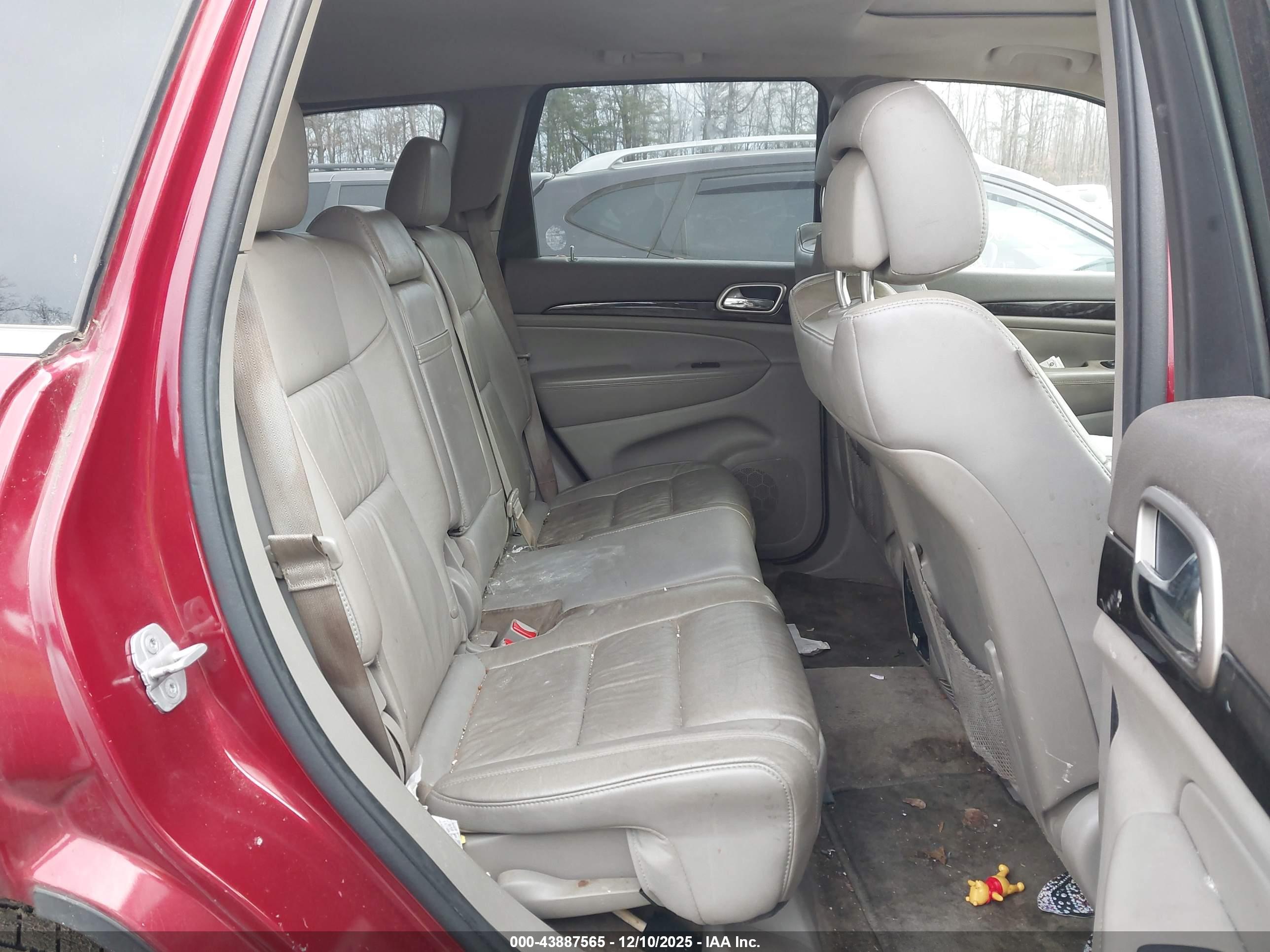 JEEP GRAND image 8