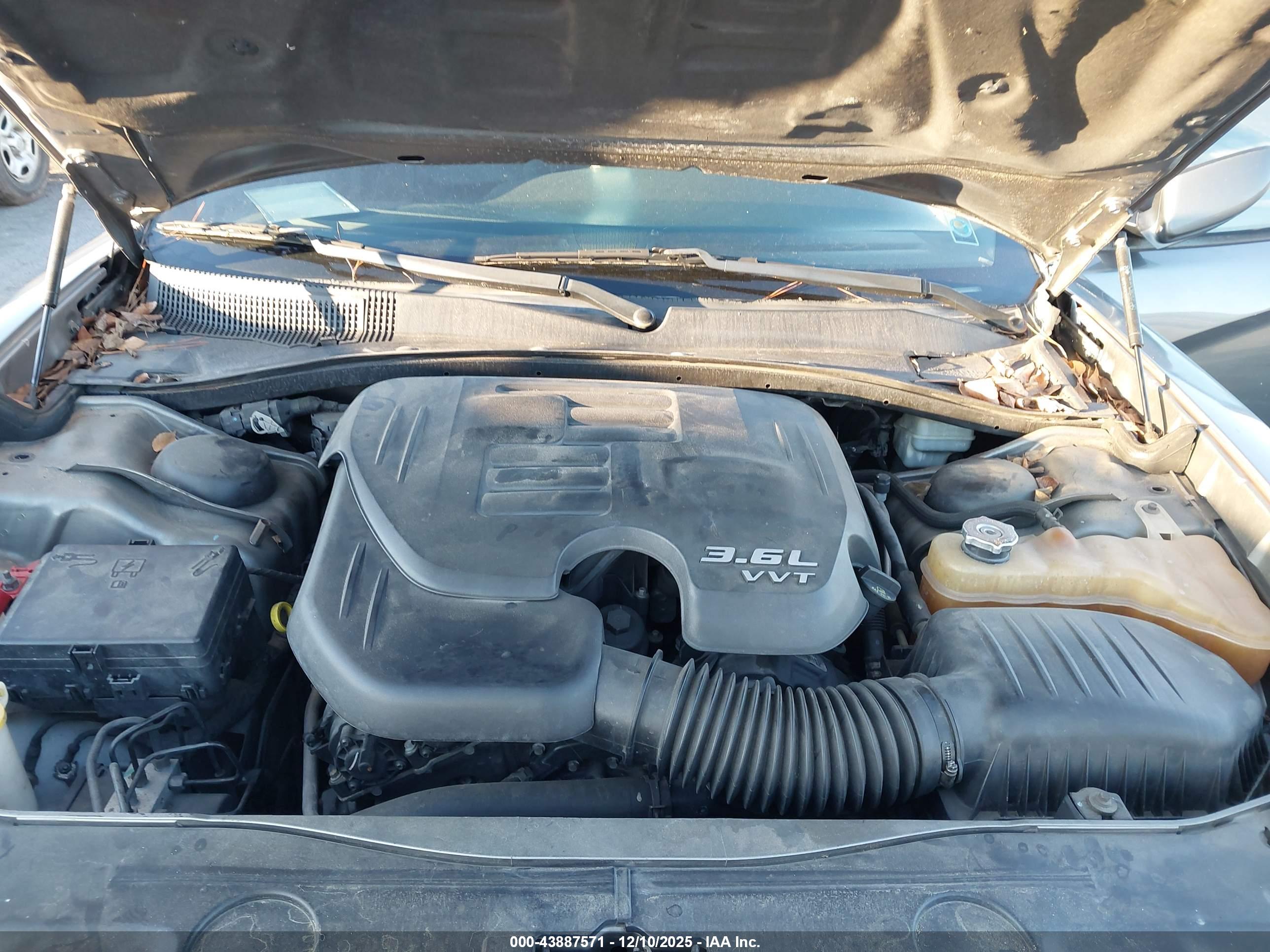 DODGE CHARGER image 10