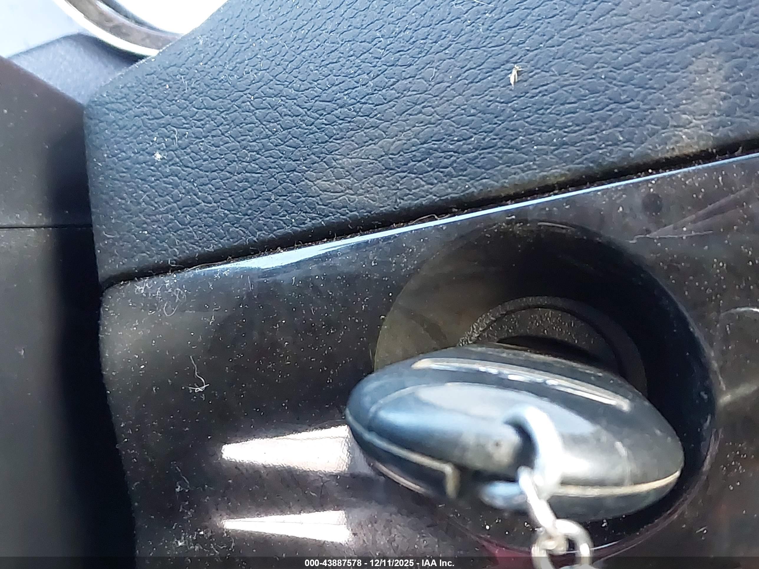 CHRYSLER TOWN image 11
