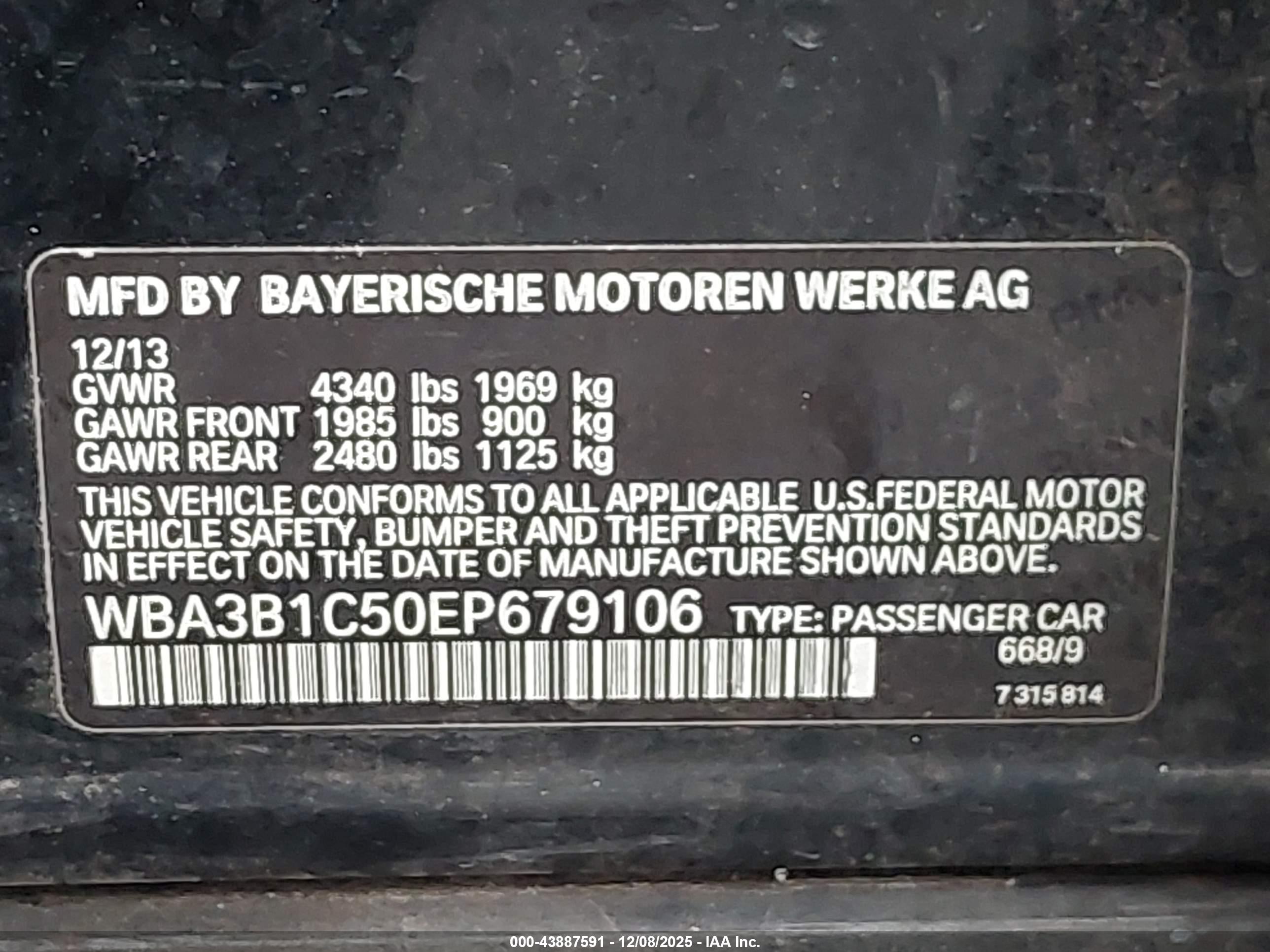 BMW 320I image 9