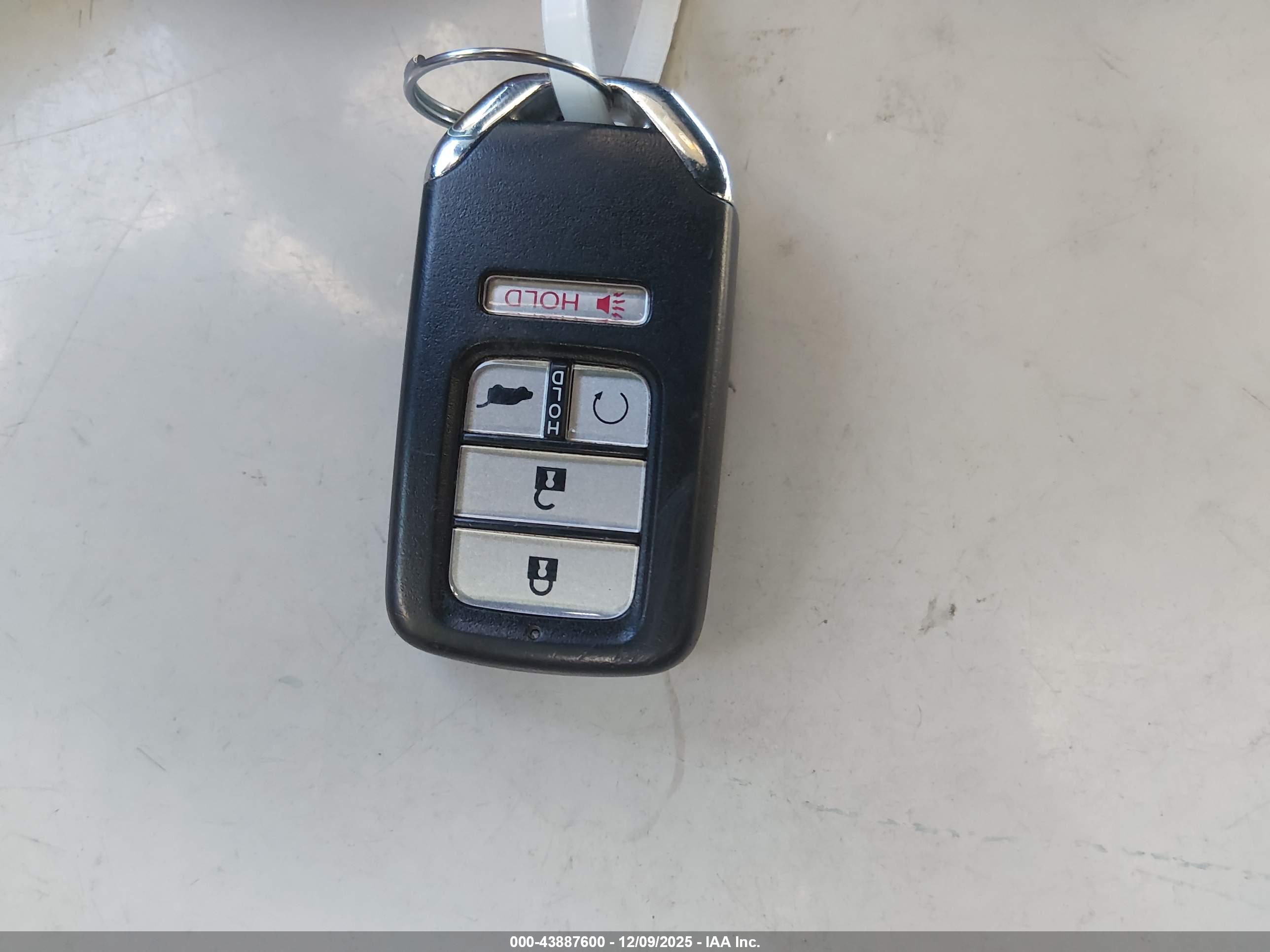 HONDA CR-V image 11