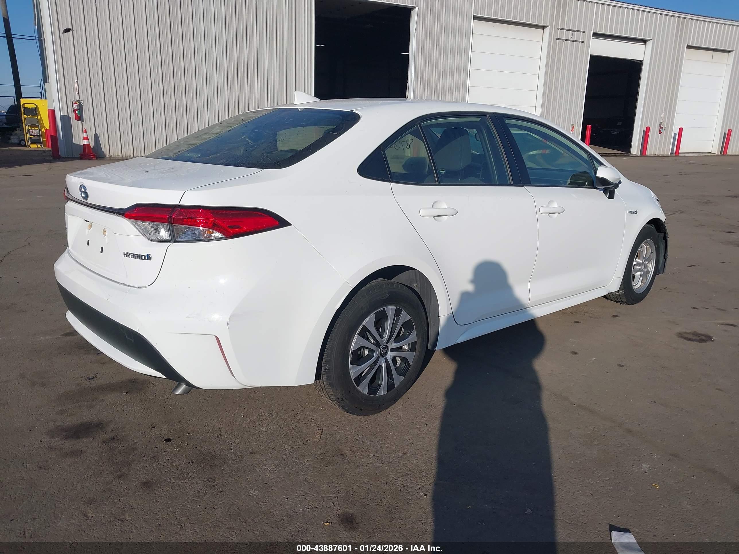 TOYOTA COROLLA image 4