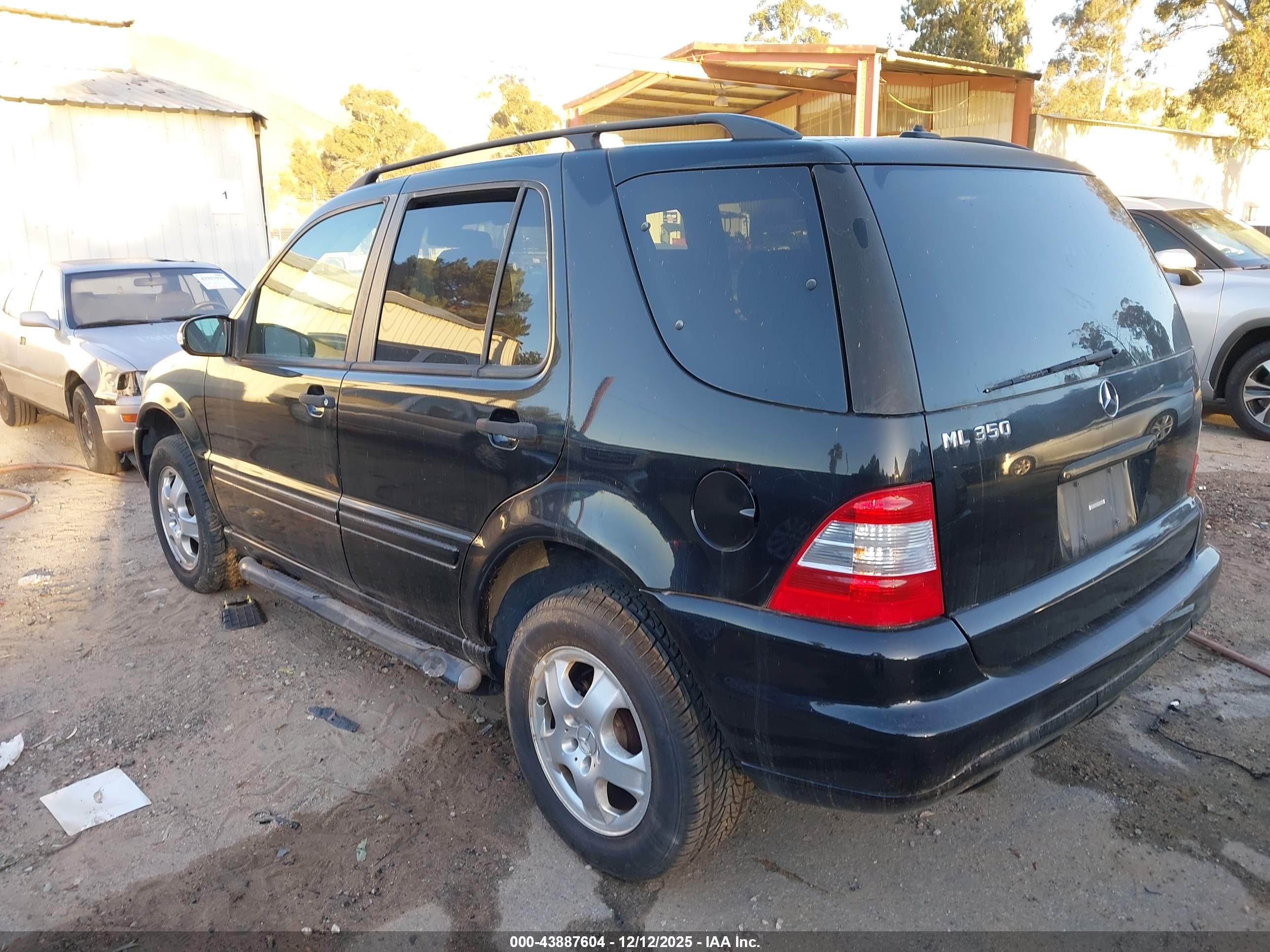 MERCEDES-BENZ ML image 3
