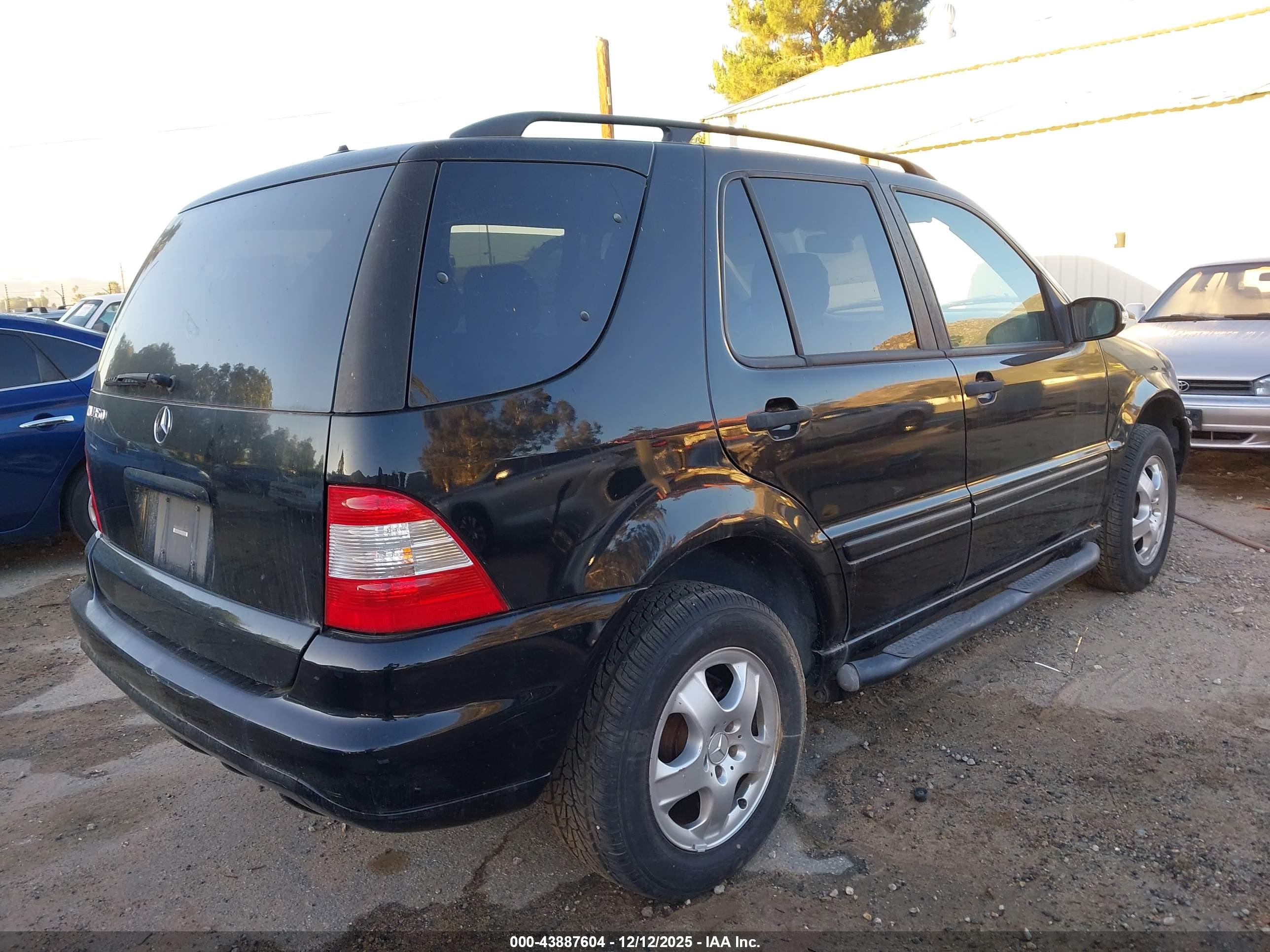 MERCEDES-BENZ ML image 4
