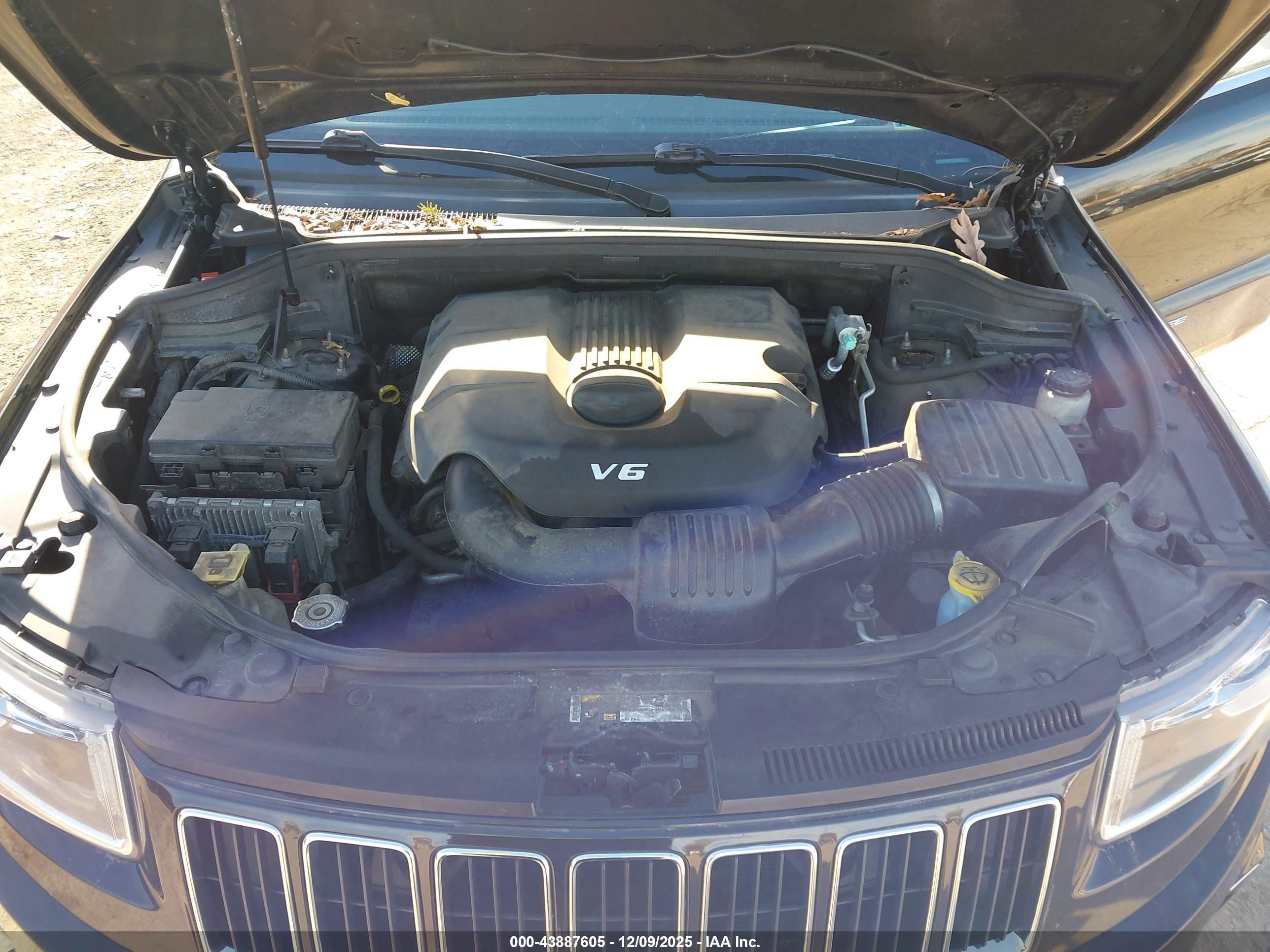 JEEP GRAND image 10