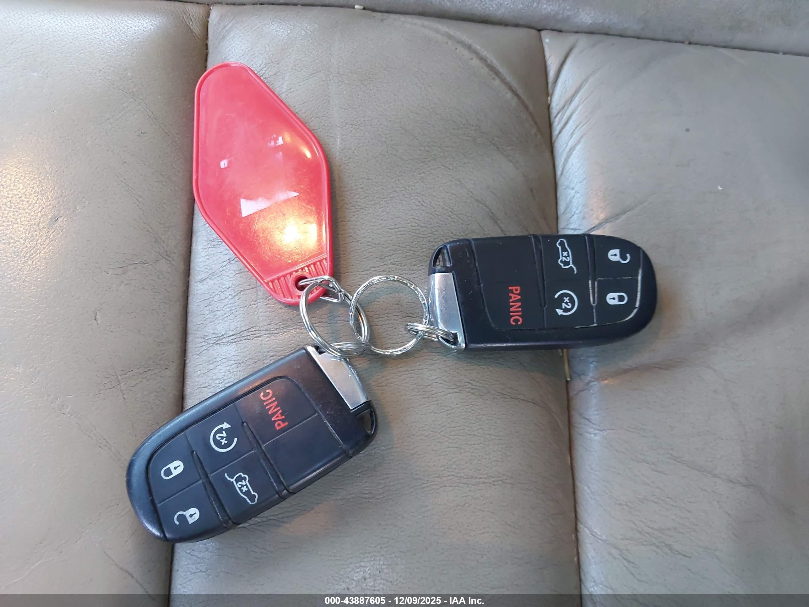 JEEP GRAND image 11