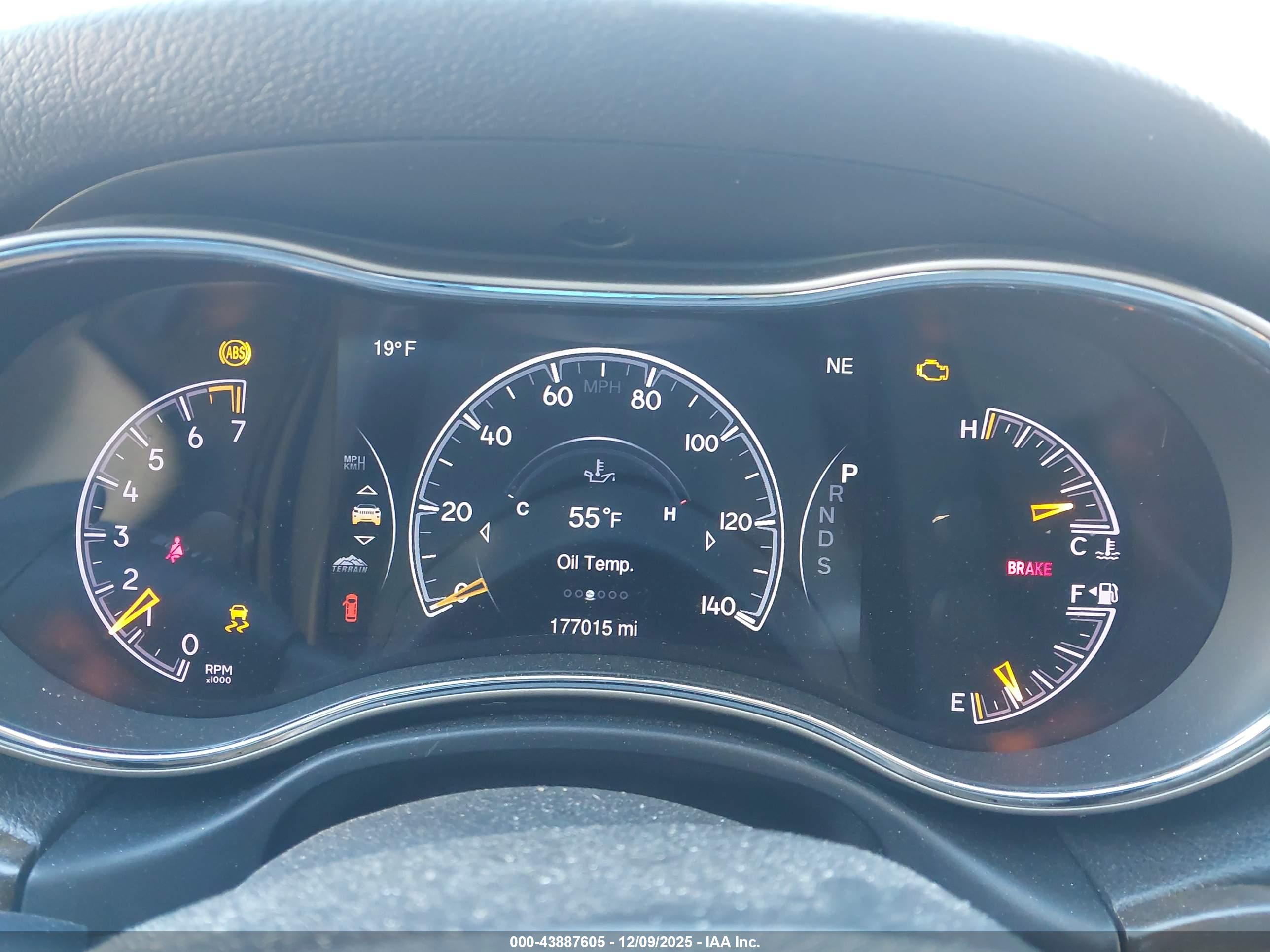 JEEP GRAND image 7