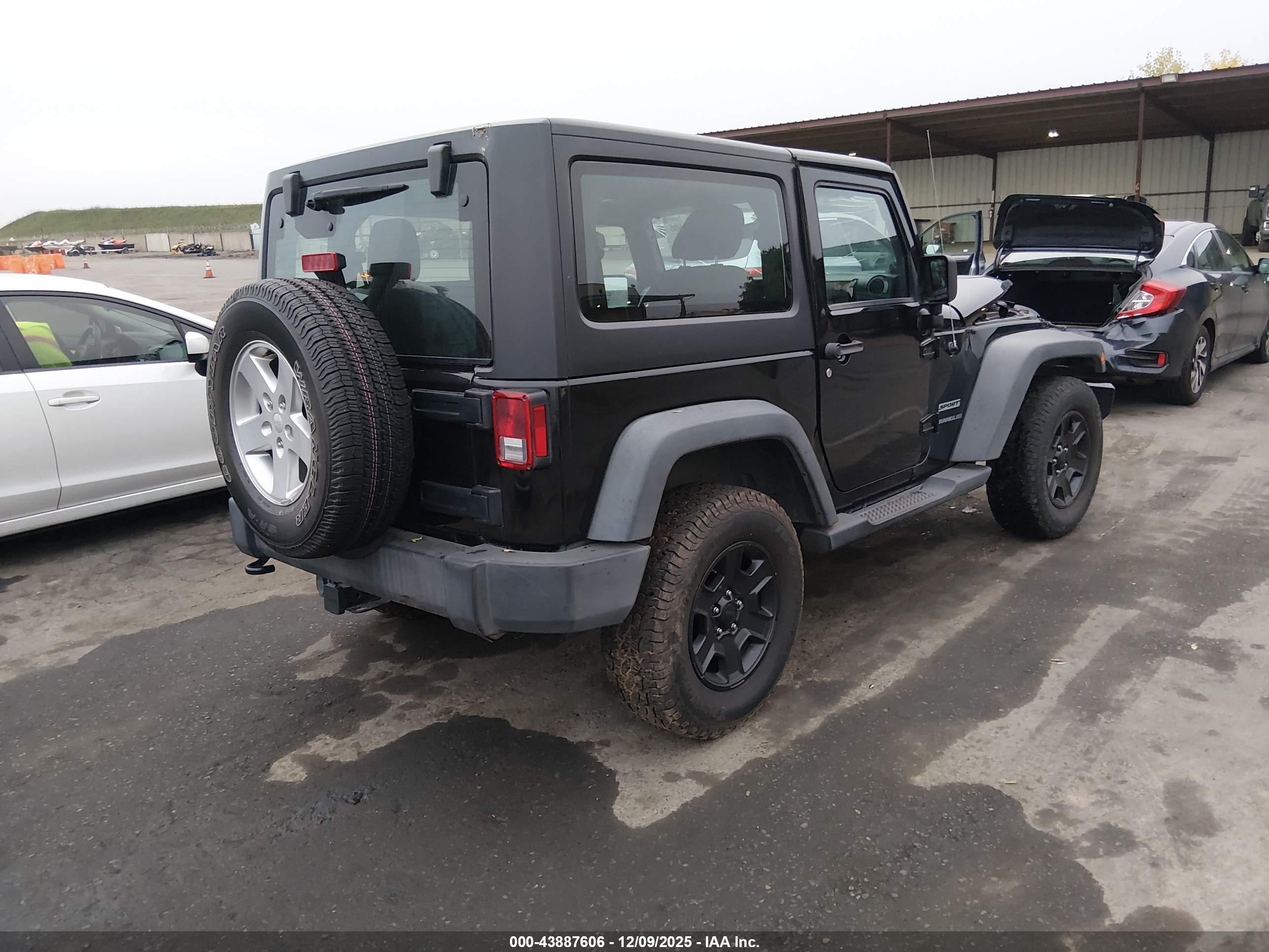 JEEP WRANGLER image 4