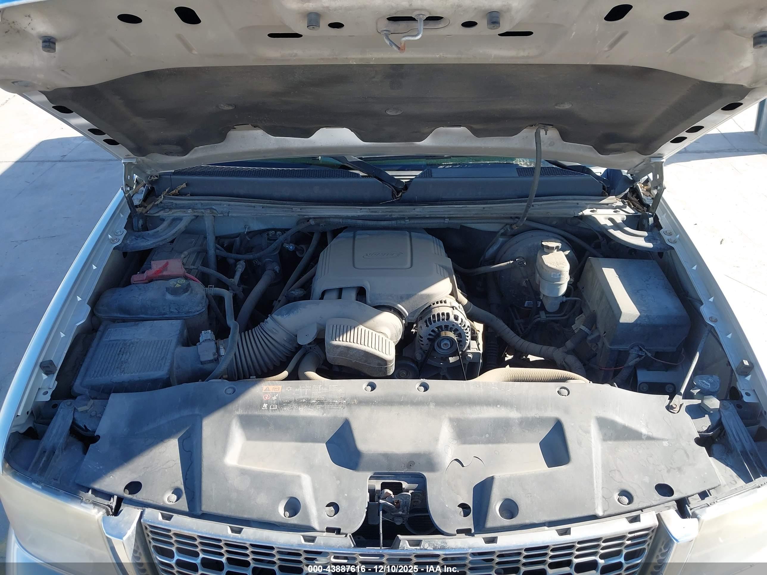 GMC SIERRA image 10