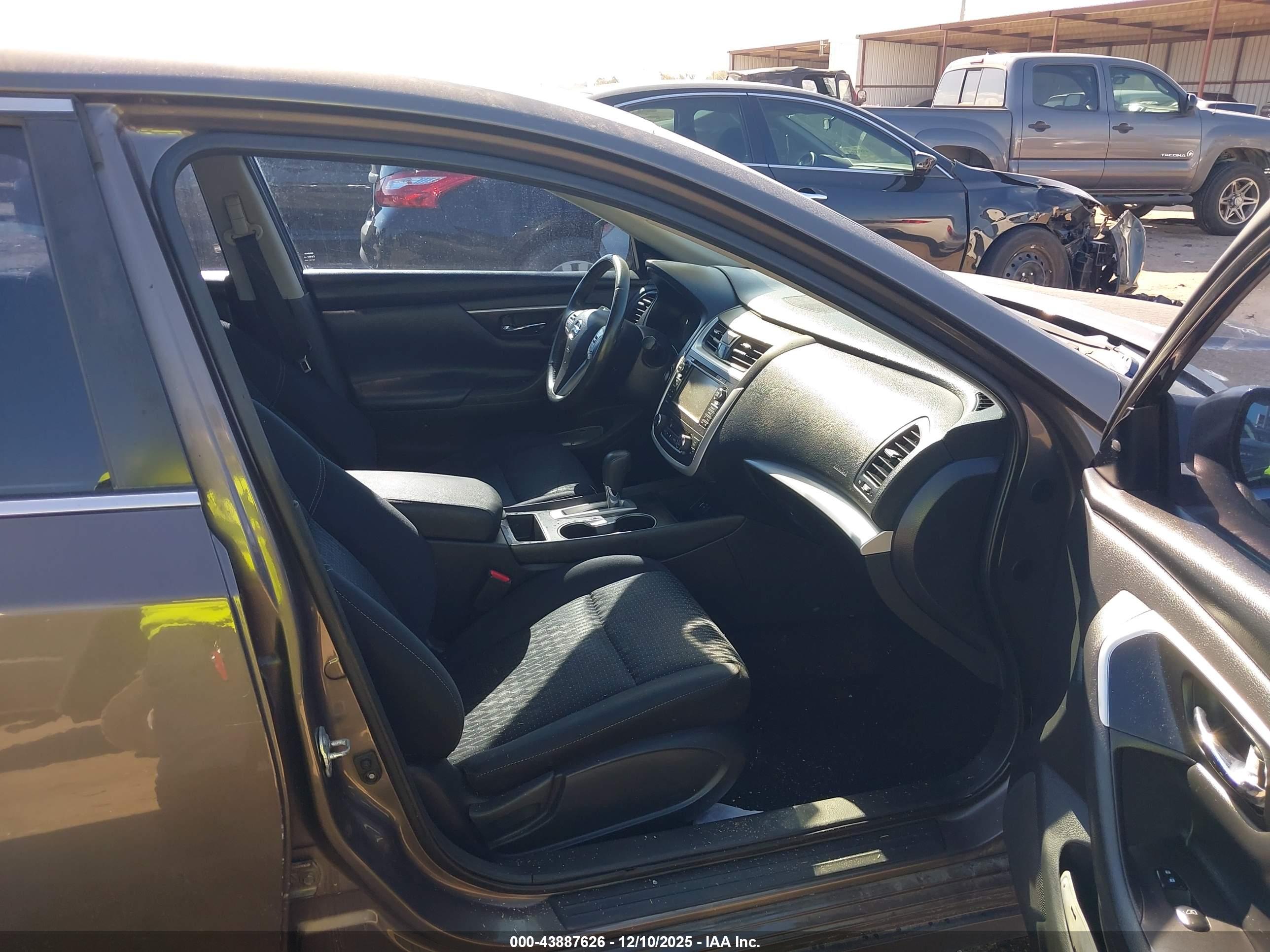 NISSAN ALTIMA image 5