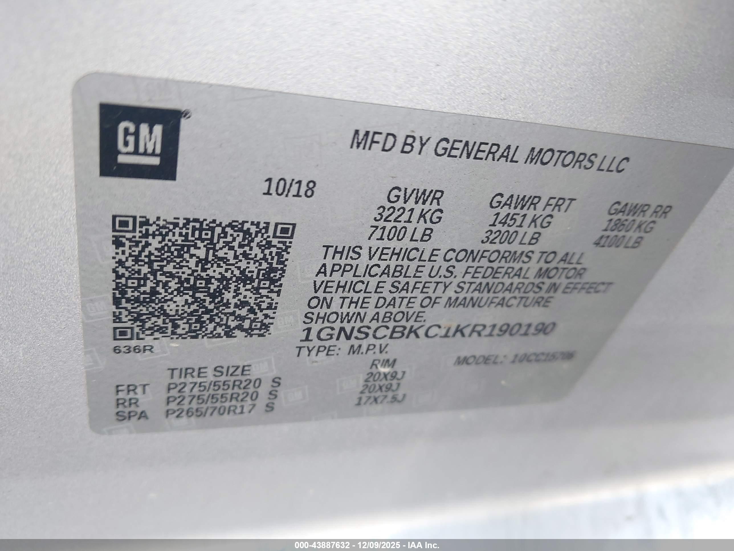 CHEVROLET TAHOE image 9
