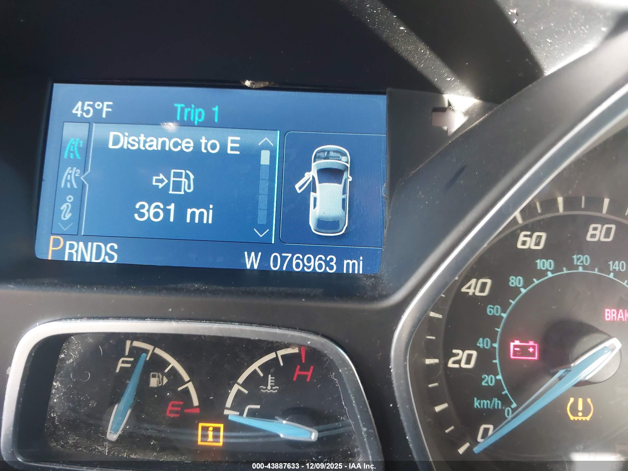 FORD FOCUS image 7