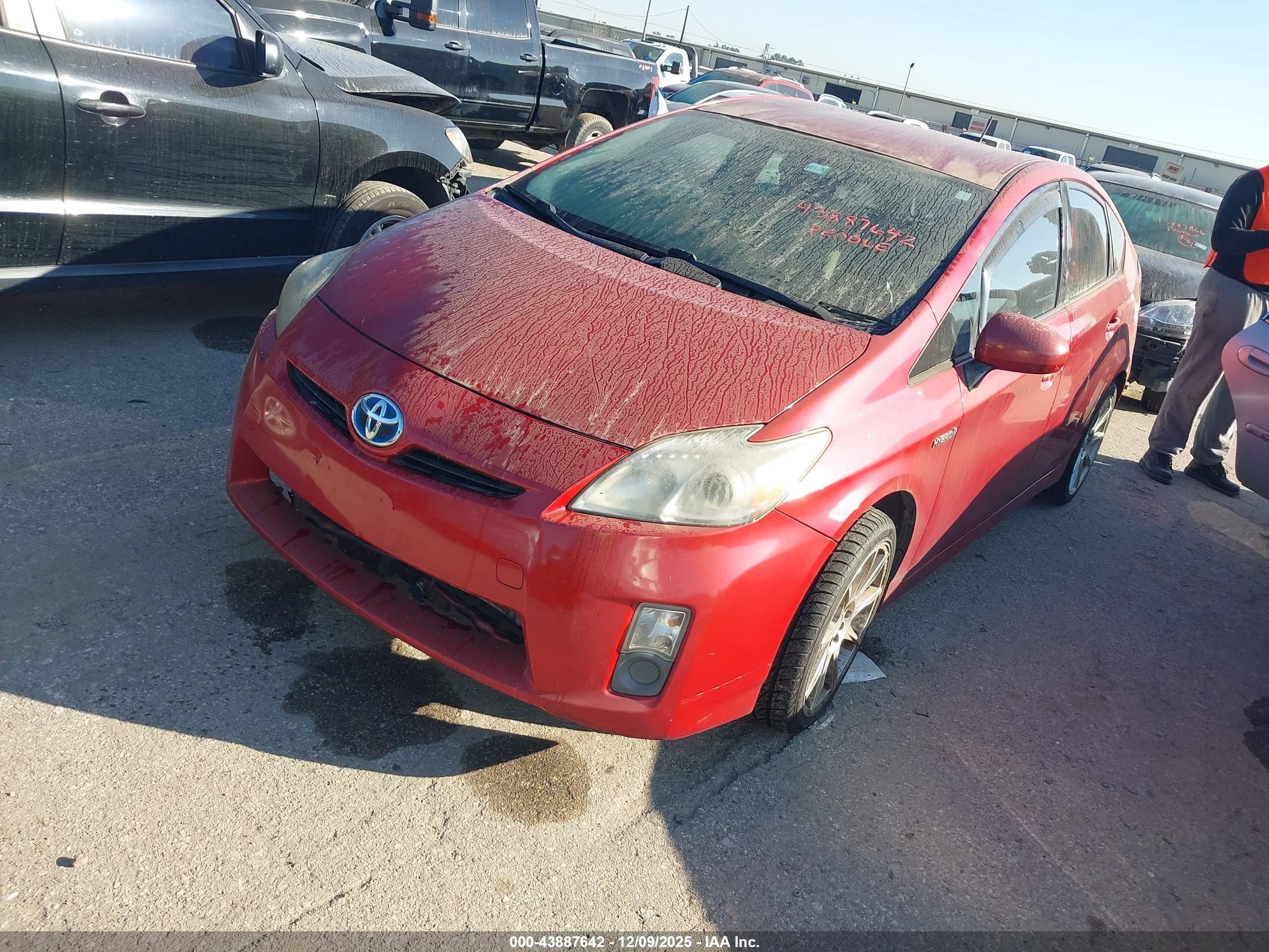 TOYOTA PRIUS image 2