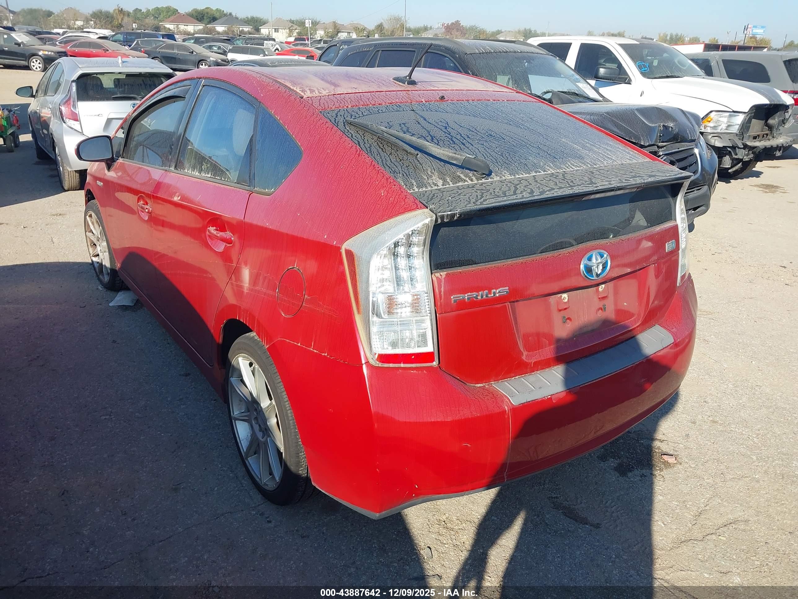 TOYOTA PRIUS image 3