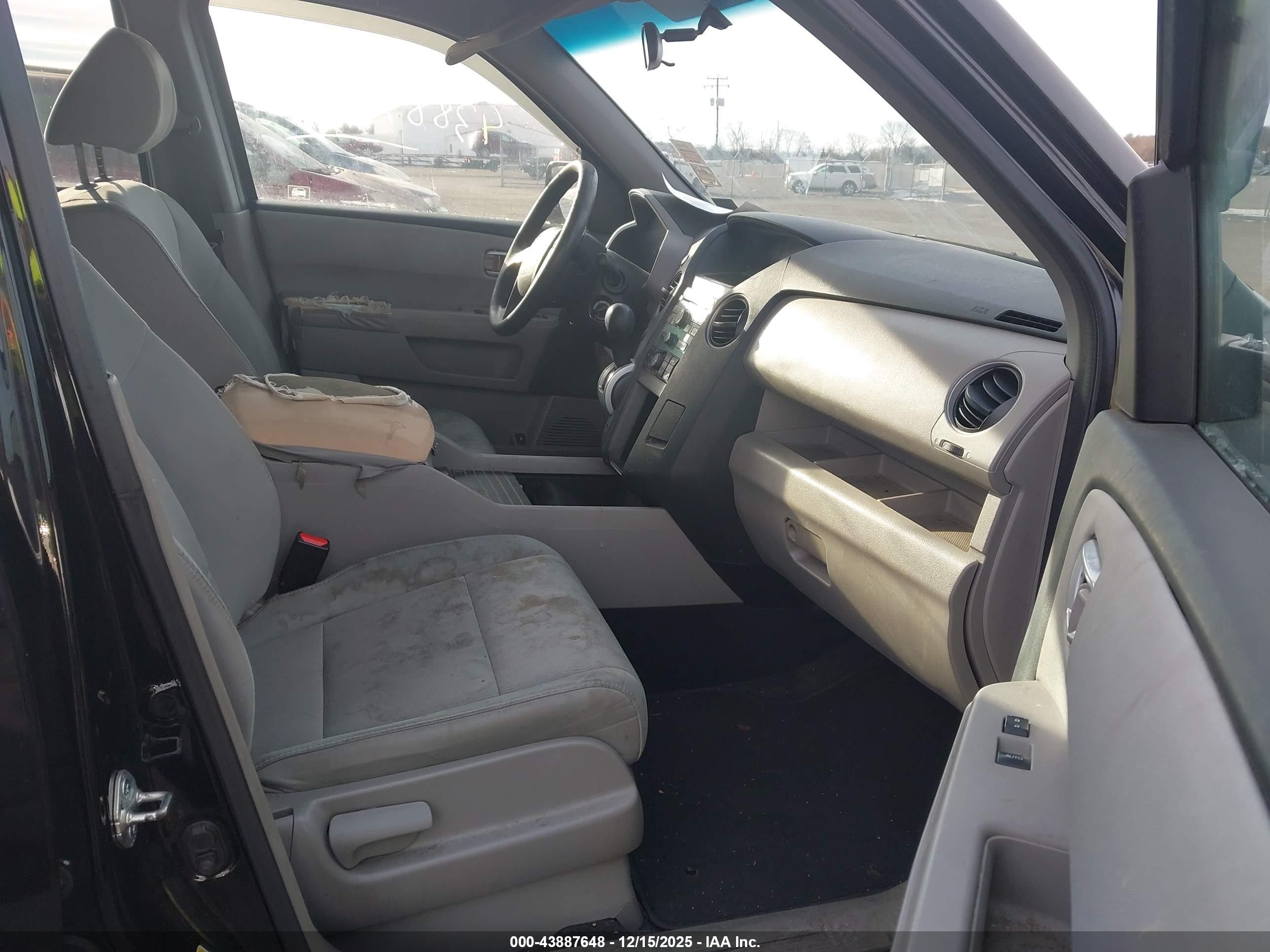 HONDA PILOT image 5