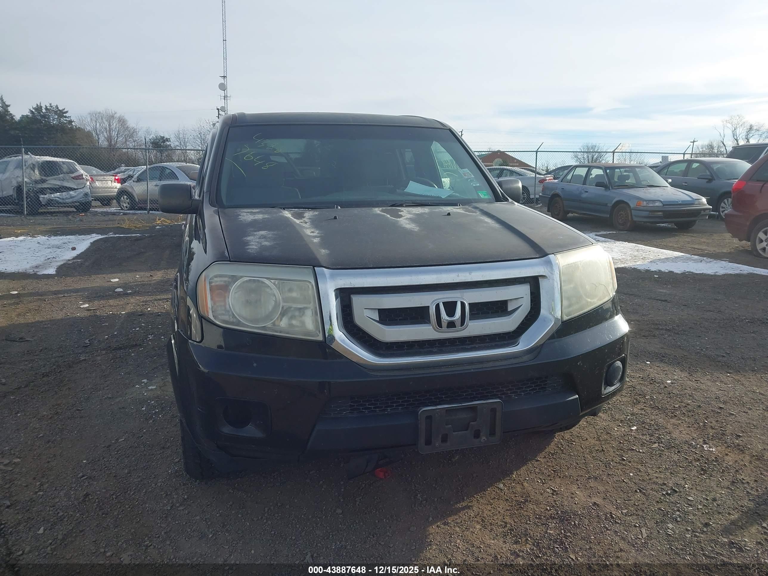 HONDA PILOT image 6