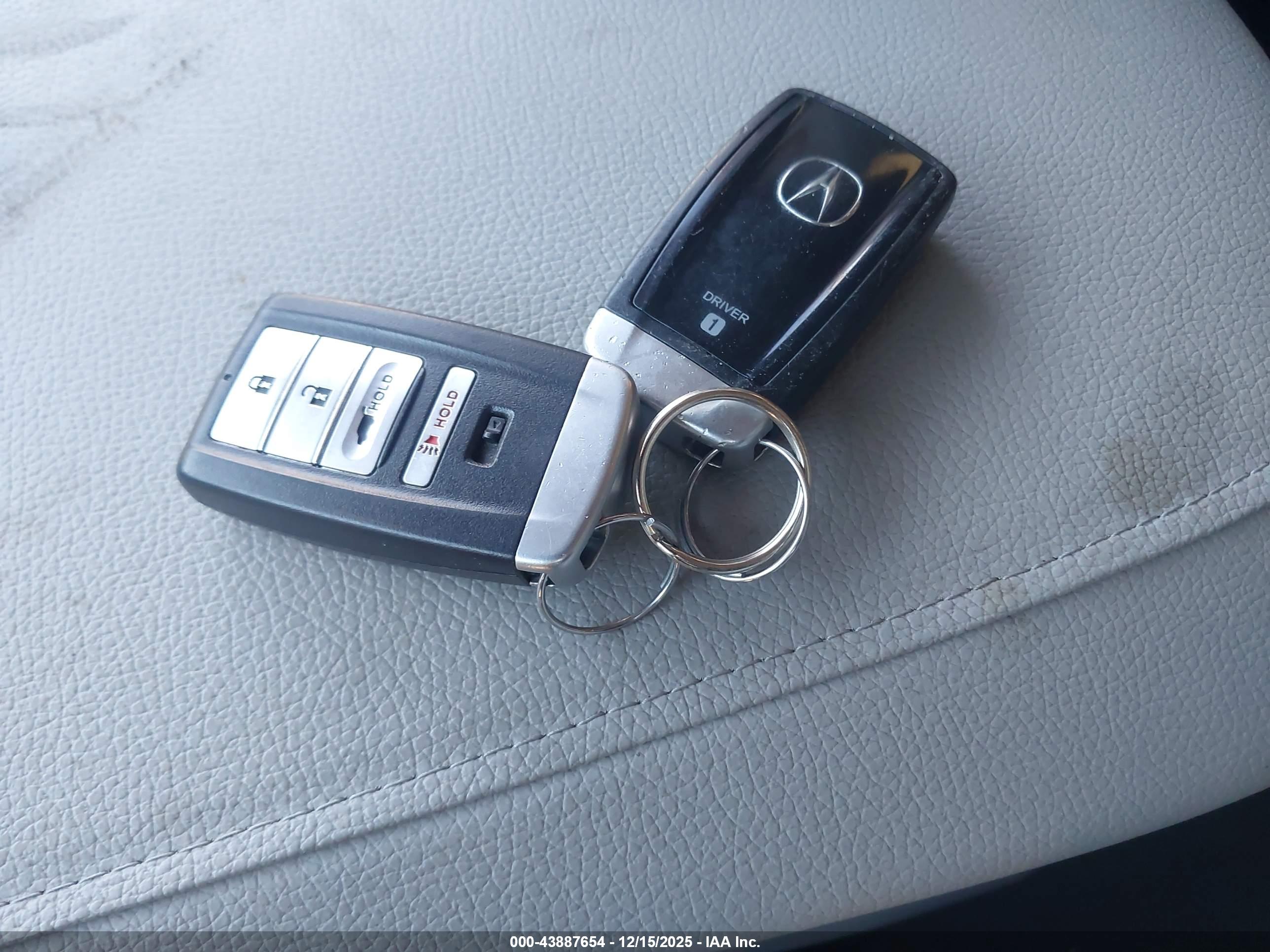 ACURA MDX image 11