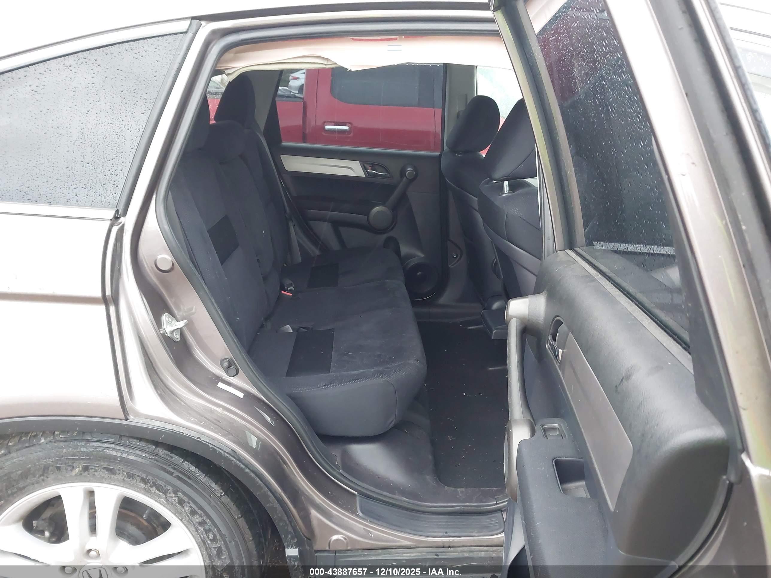HONDA CR-V image 8