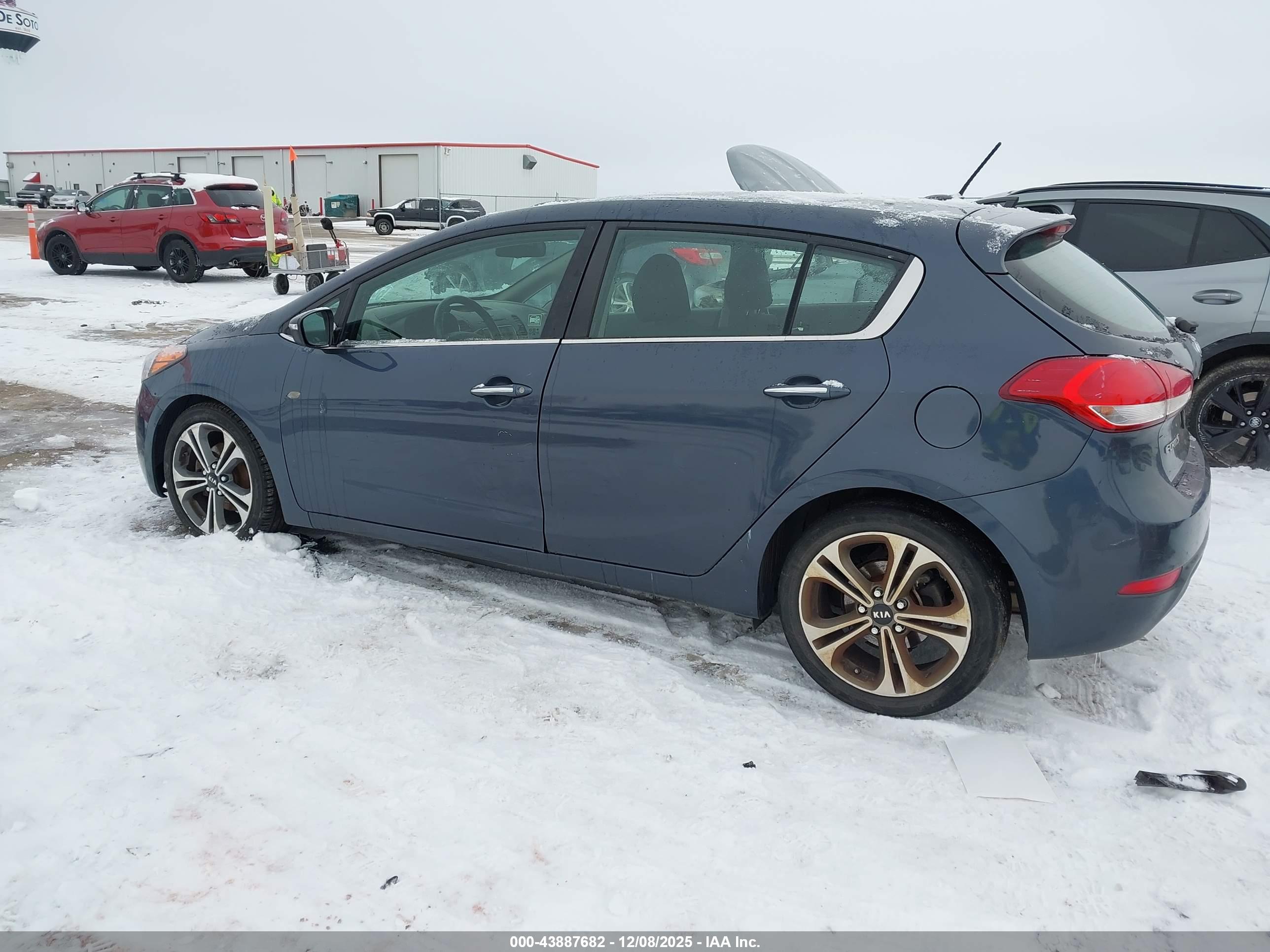 KIA FORTE image 3
