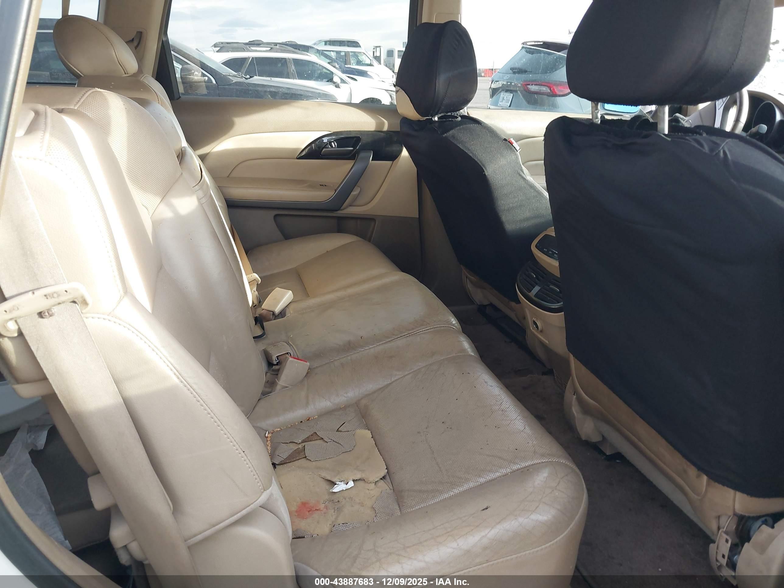 ACURA MDX image 8