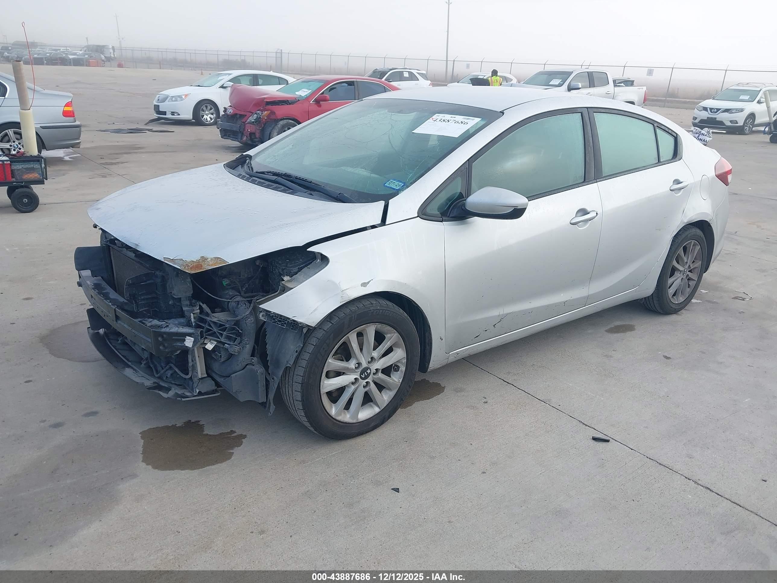 KIA FORTE image 2