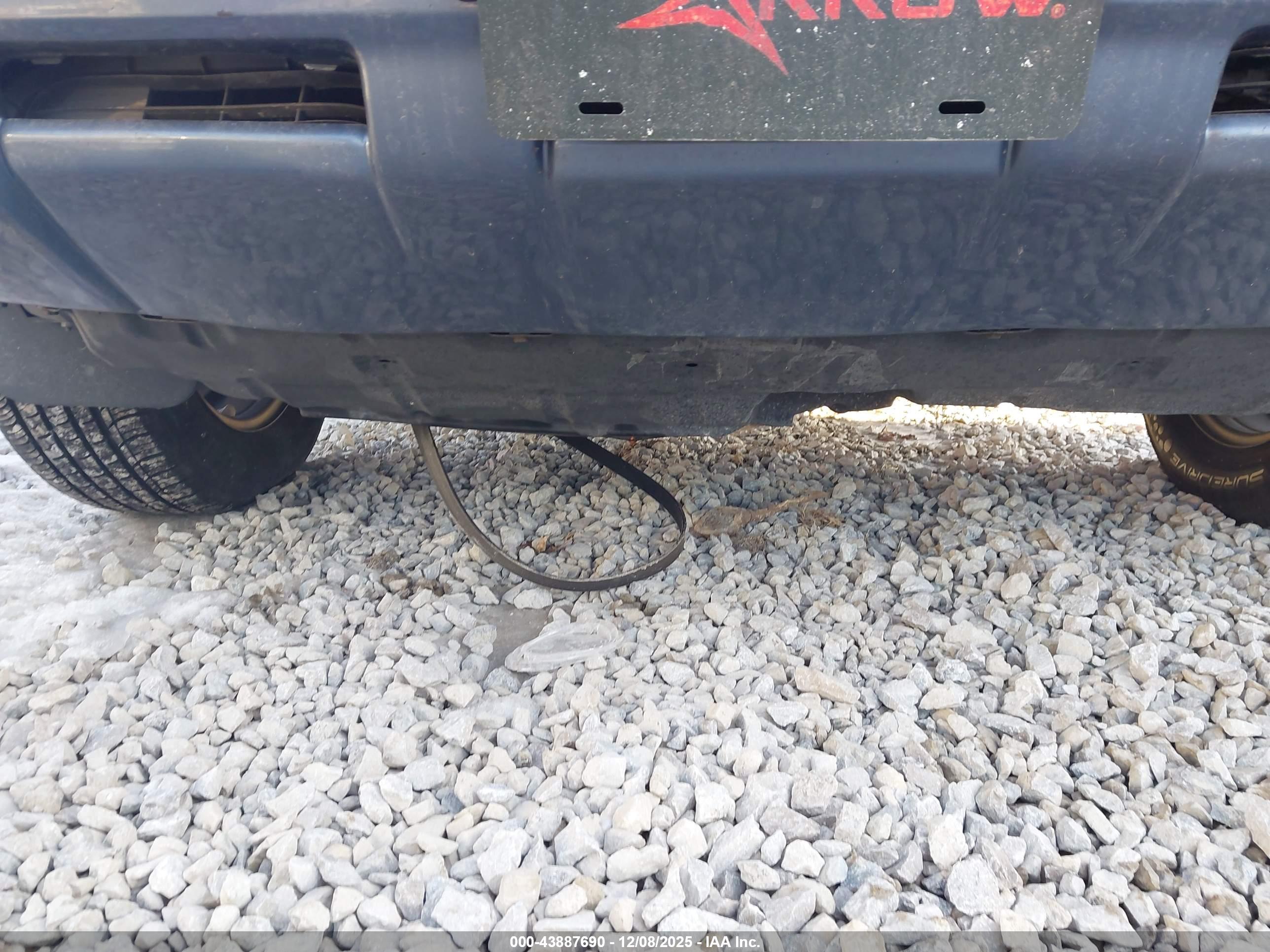 TOYOTA RAV4 image 6