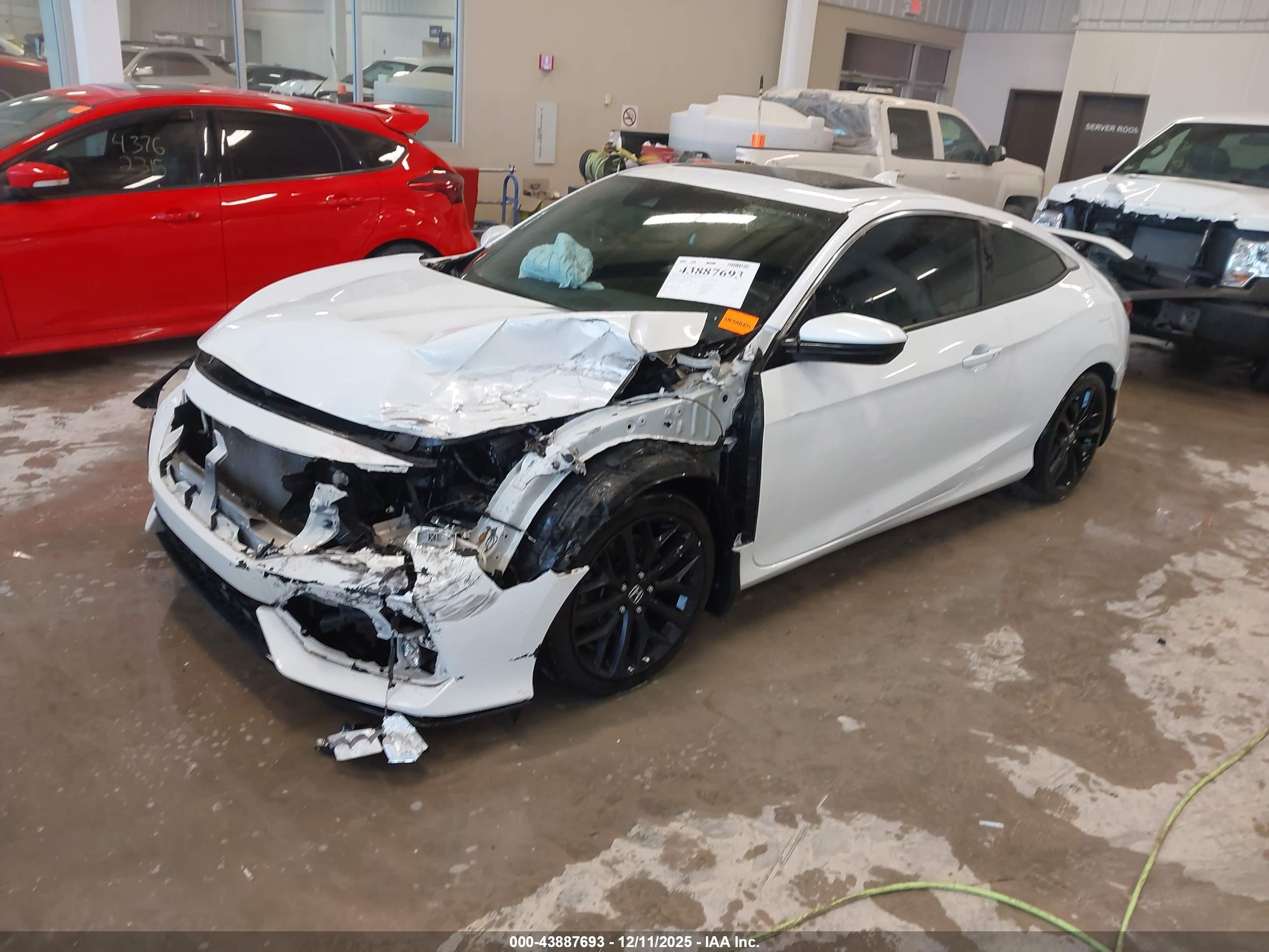 HONDA CIVIC image 2