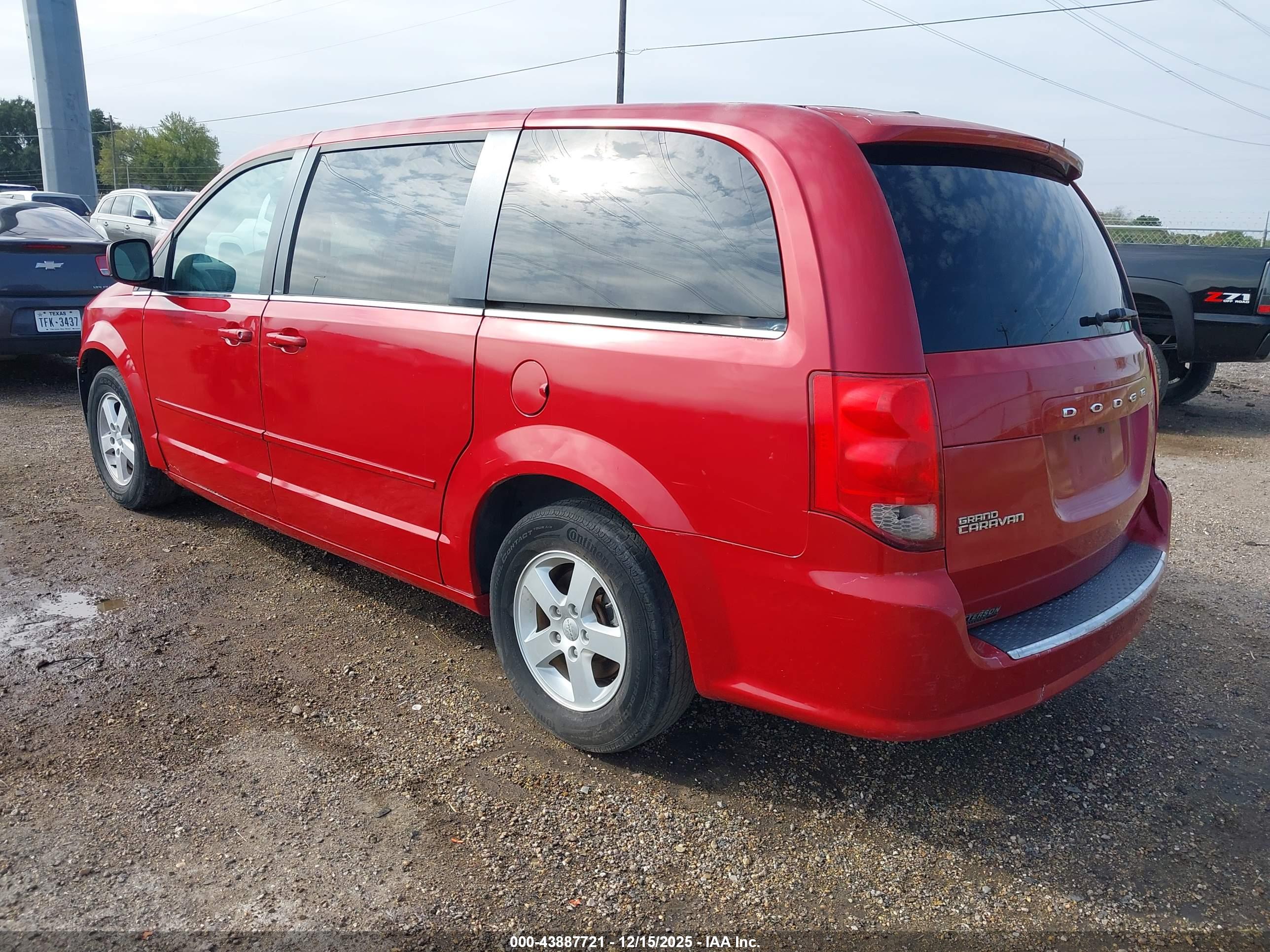 DODGE GRAND image 3
