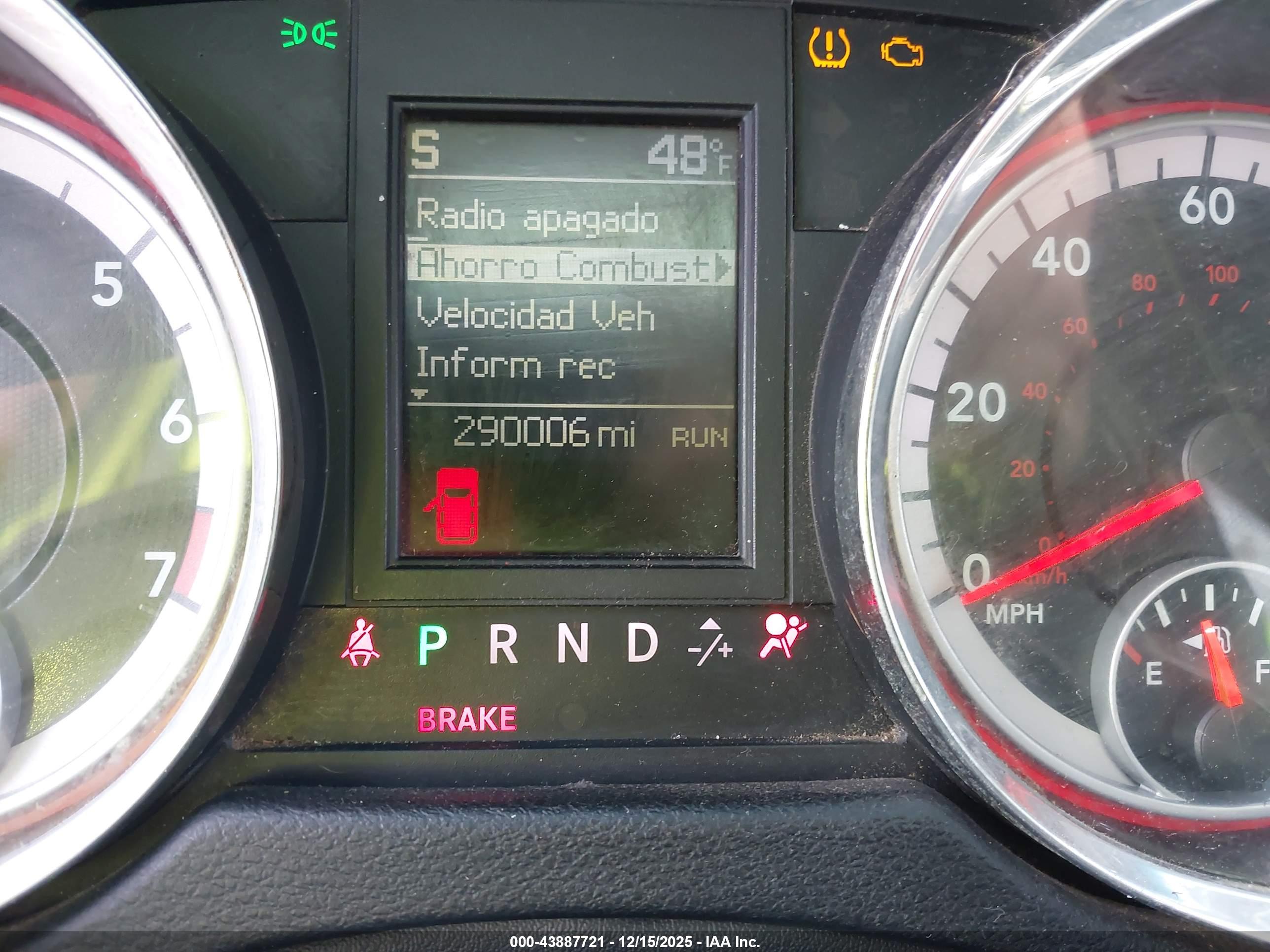 DODGE GRAND image 7
