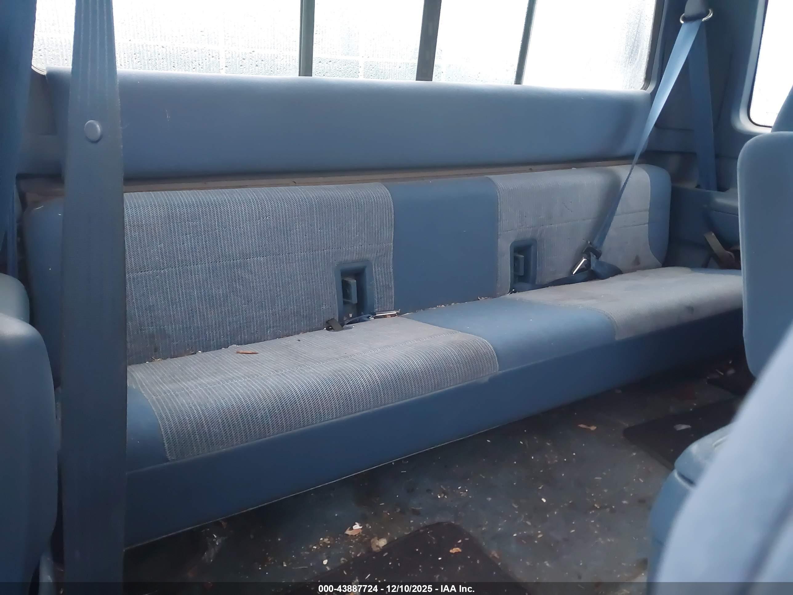 FORD F150 image 8