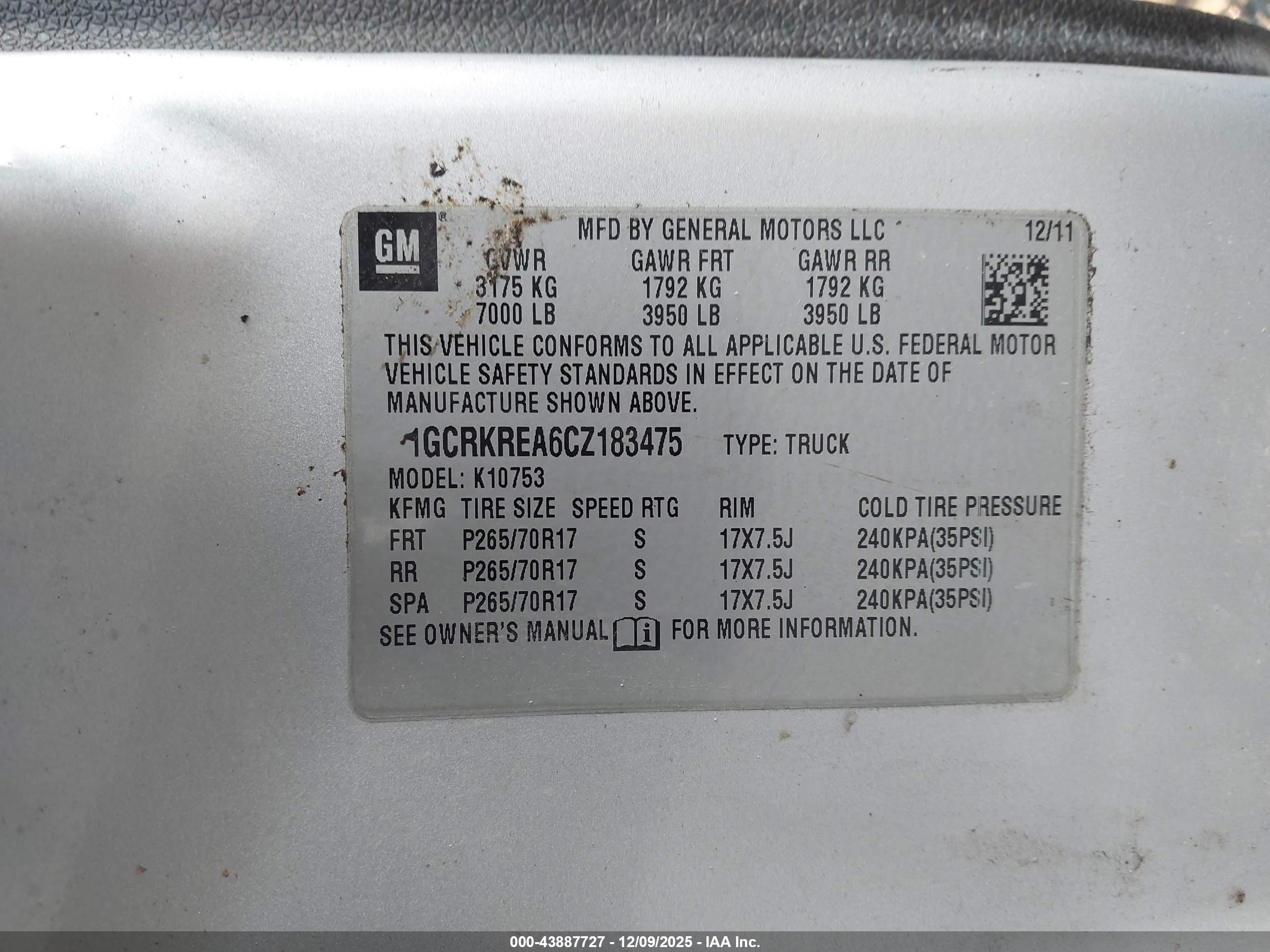 CHEVROLET SILVERADO image 9